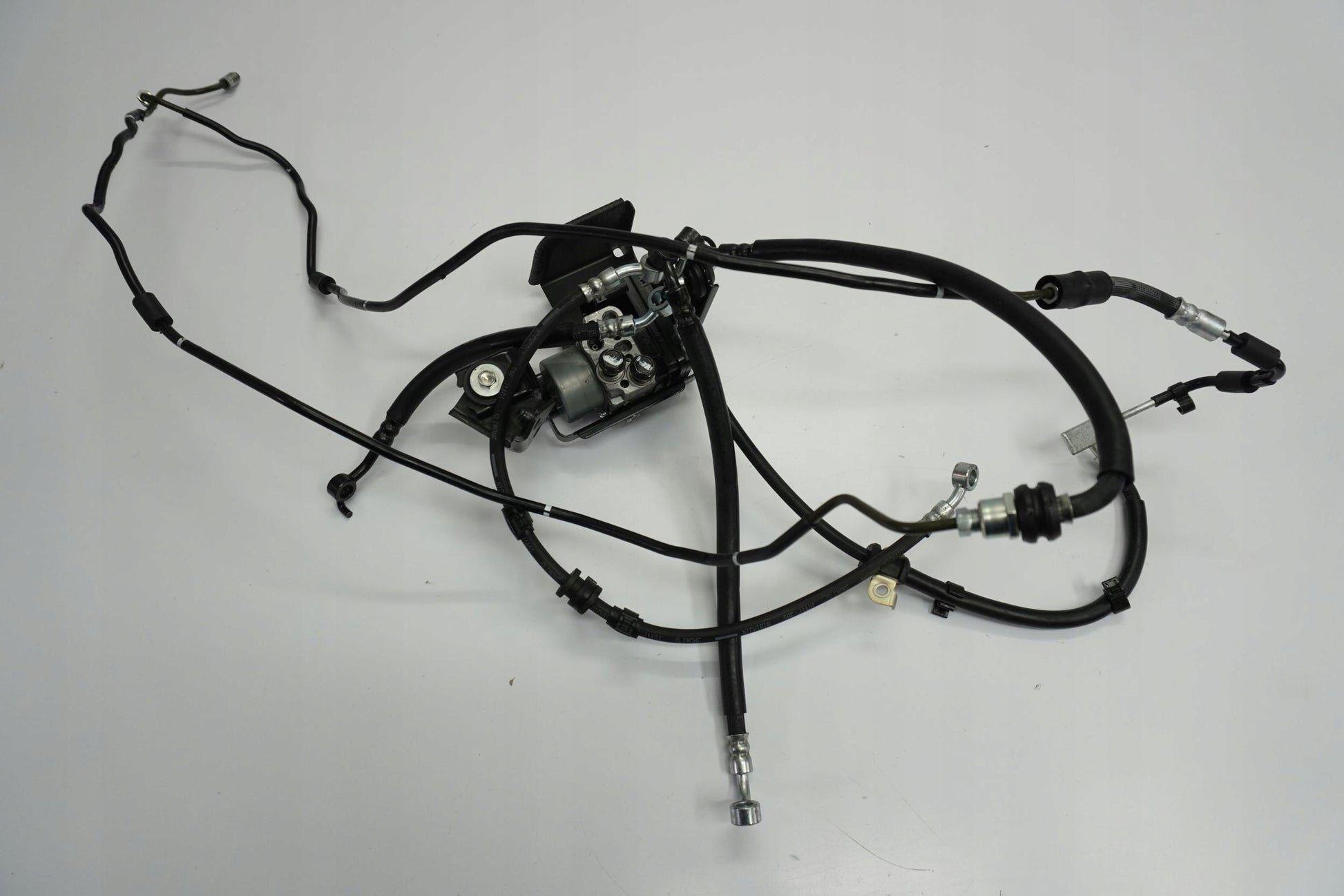 SUZUKI SV 650 X 16- ABS Pumpe Druckmodulator 4