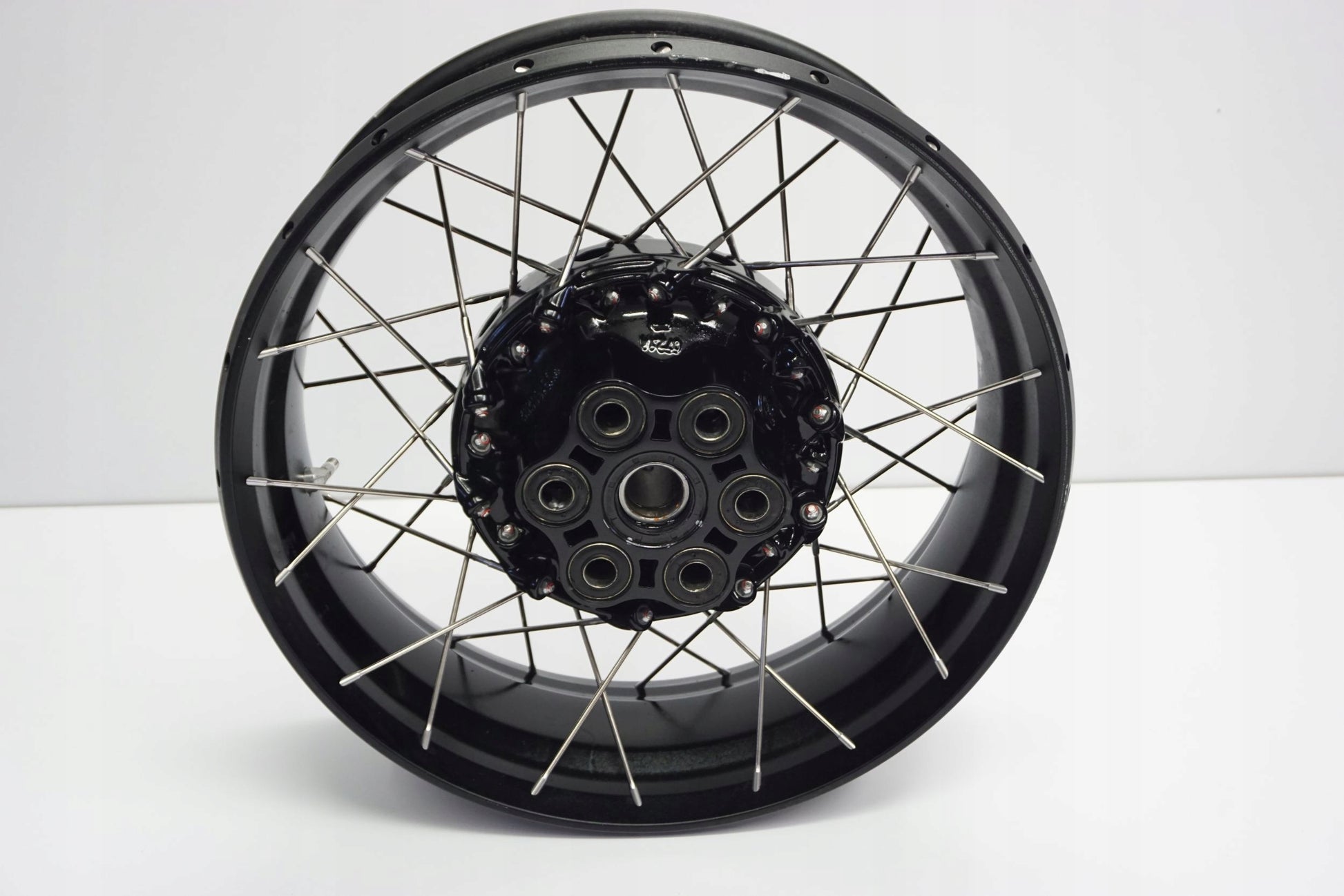 DUCATI MULTISTRADA V4 S 21- Felge hinten Wheel Hinterrad 9