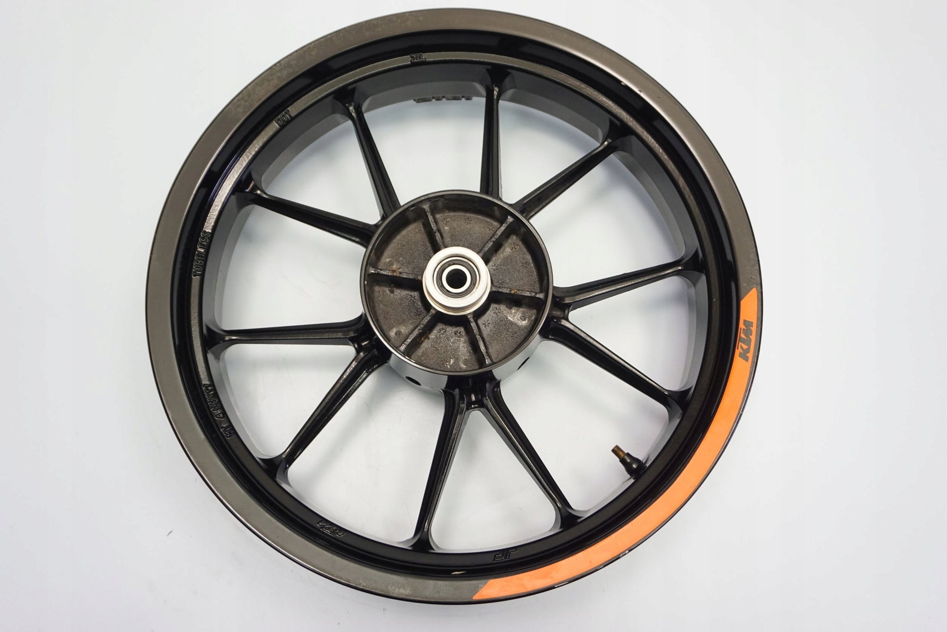 KTM 125 DUKE 17- Felge hinten Wheel Hinterrad 3
