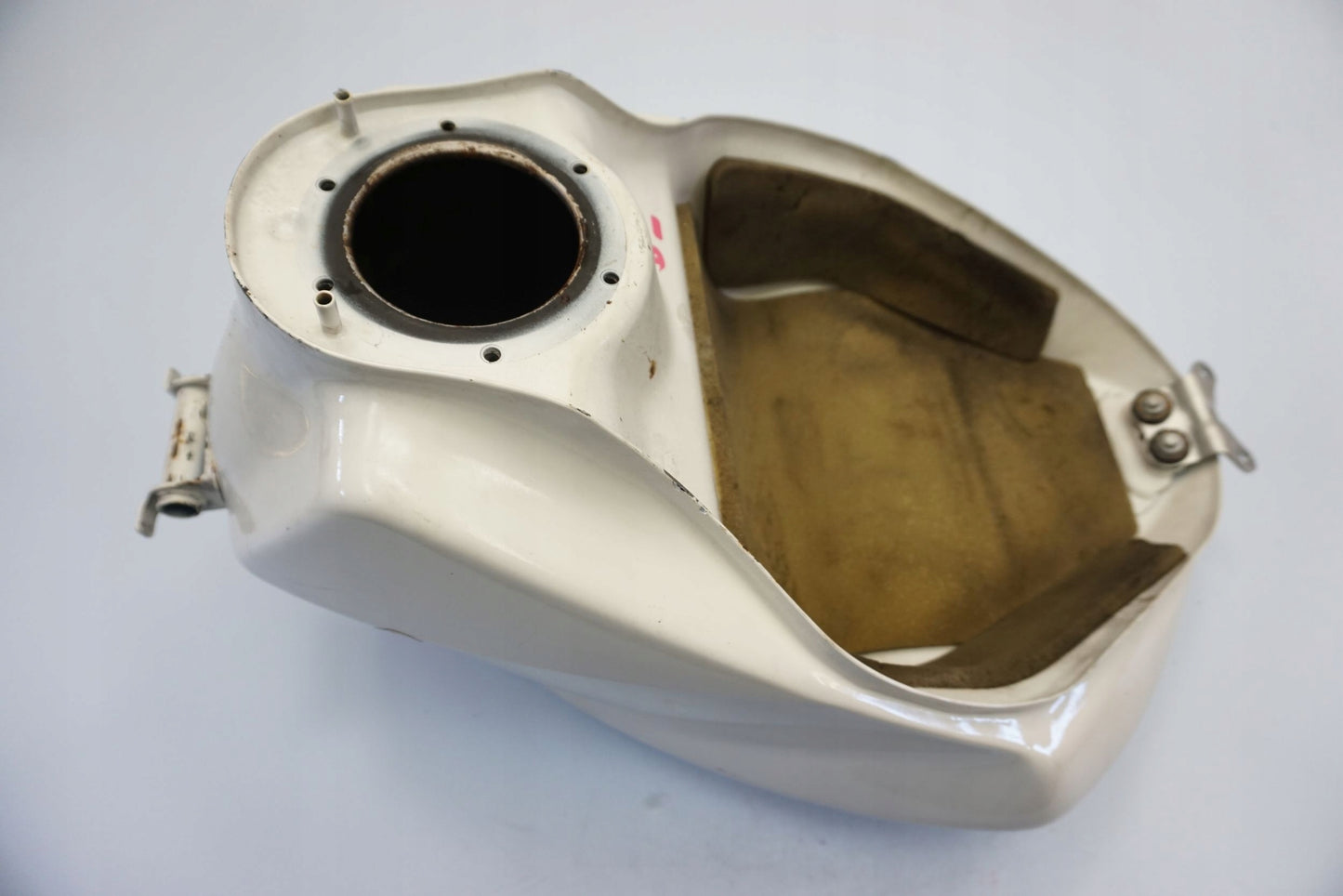 TRIUMPH STREET TRIPLE 675 07-12 Kraftstofftank Benzintank Fuel Tank