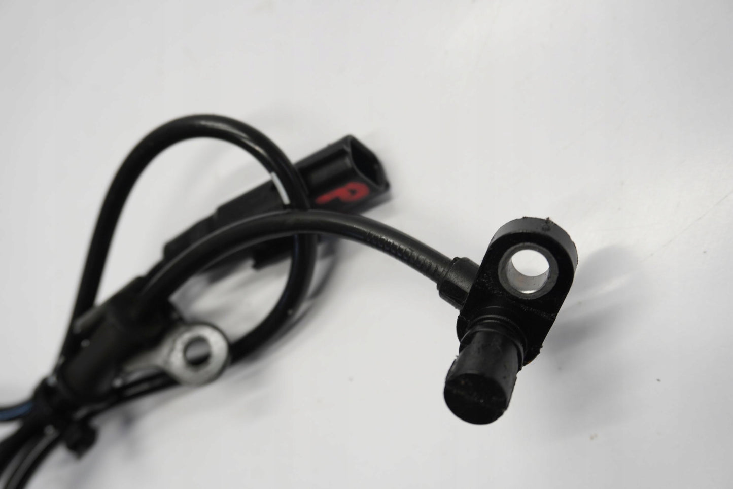 SUZUKI GSX-R 125 18- ABS Sensor vorne 4