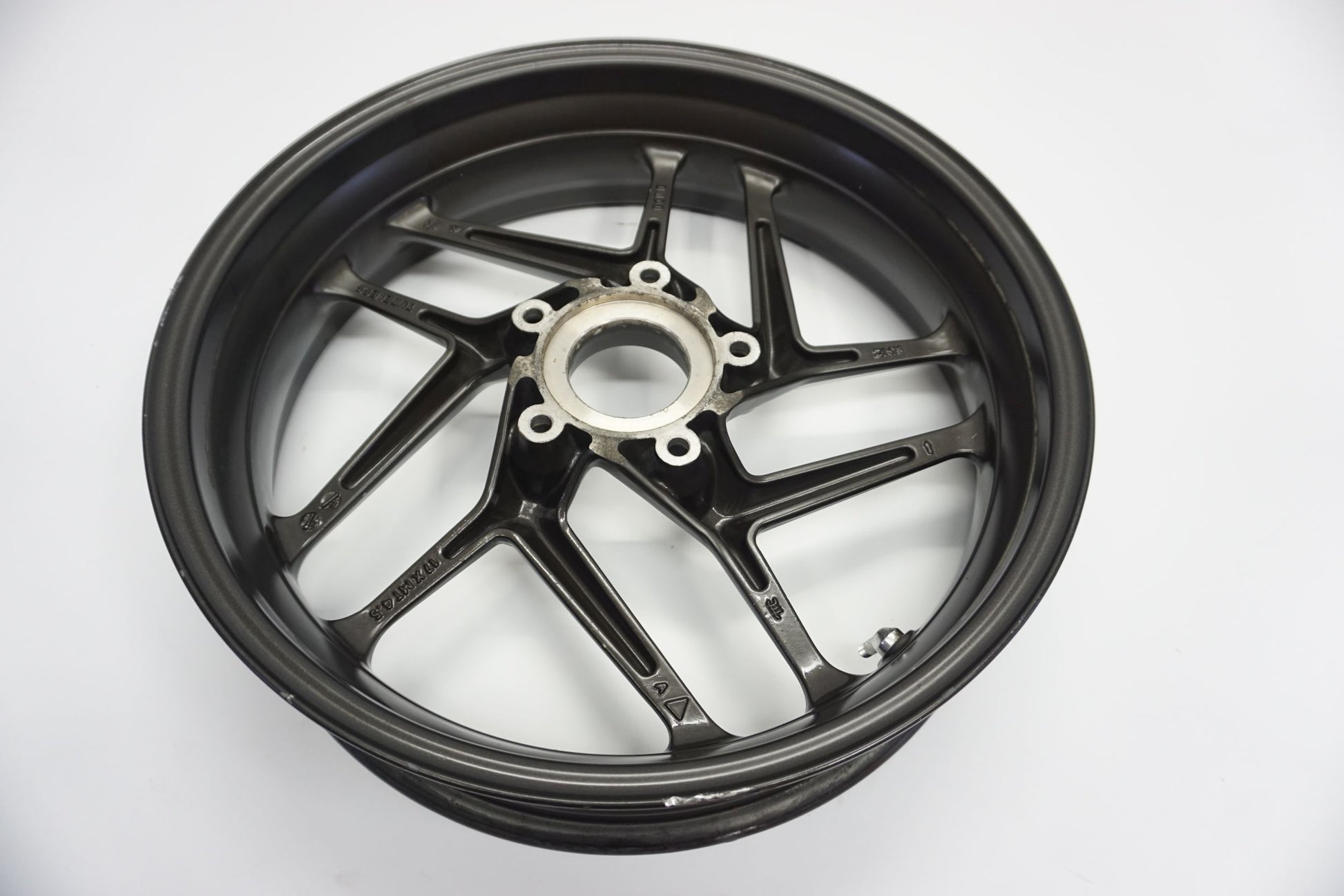 TRIUMPH TIGER 1200 XRT 18- Felge hinten Wheel Hinterrad 2