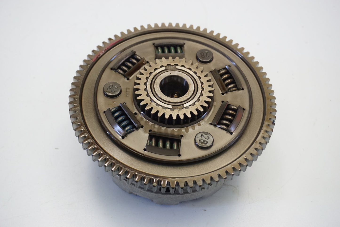 SUZUKI GSR 600 06-10 Kupplung Kupplungskorb Clutch