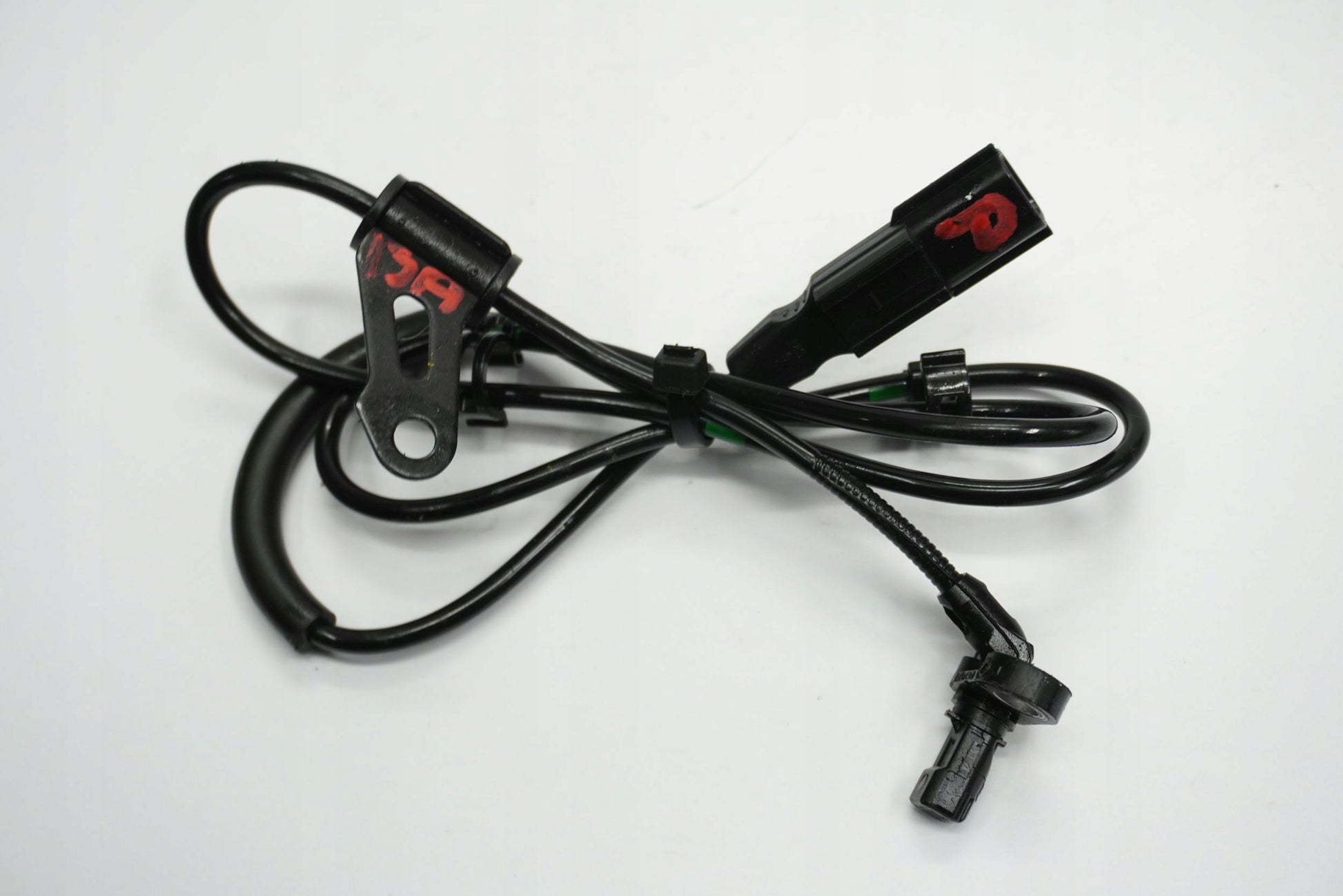 SUZUKI DL 1050 V-STROM 20- ABS Sensor vorne 3