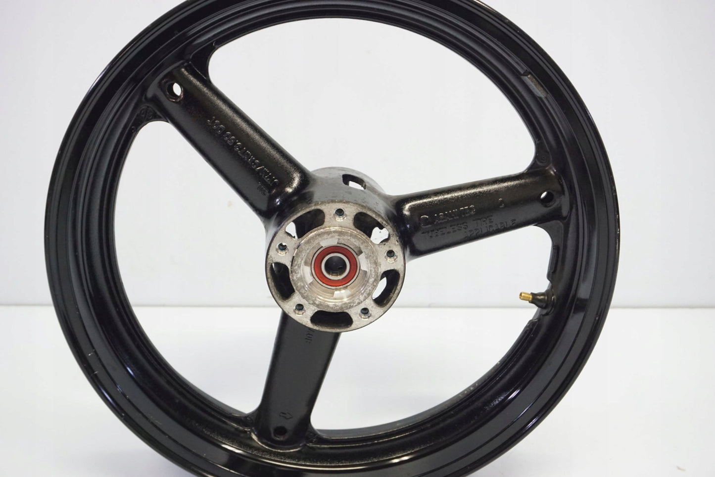 SUZUKI SV 650 S 03-12 Felge vorne Wheel Vorderrad