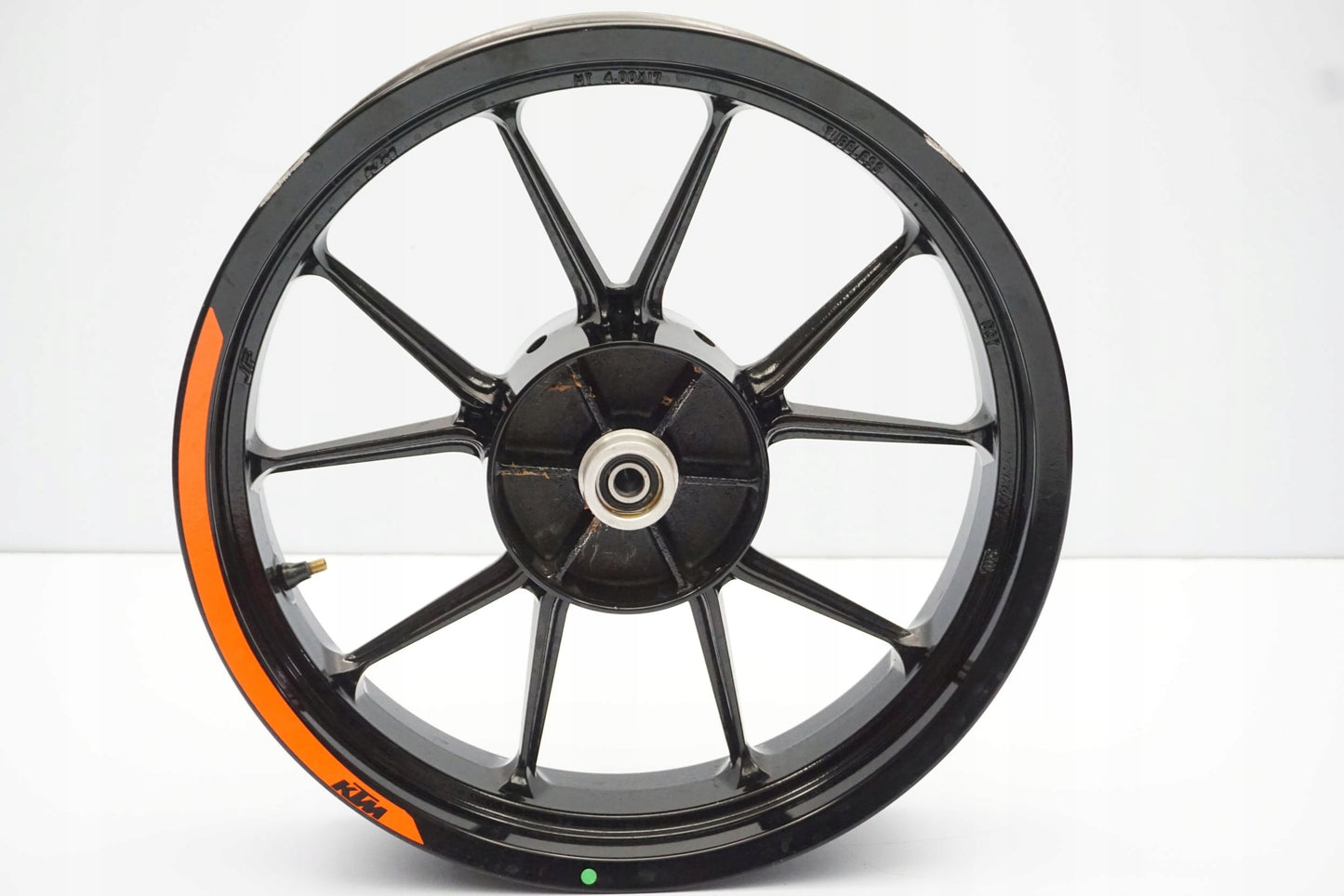 KTM DUKE 125 17- Felge hinten Wheel Hinterrad 3