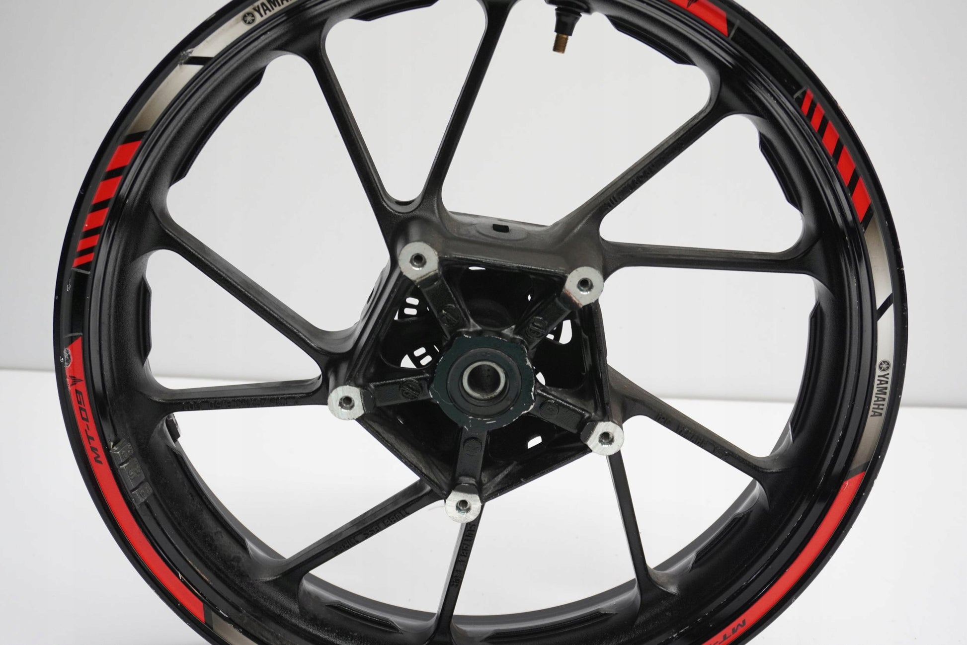 YAMAHA MT-09 TRACER 15-17 Felge vorne Wheel Vorderrad 10