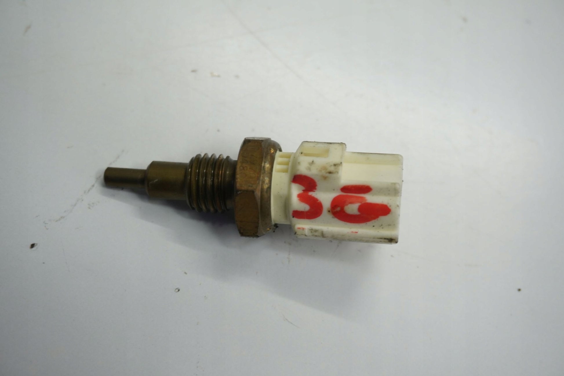 SUZUKI GSX-S 750 17-23 Temperatursensor Thermostat Temperature sensor 2