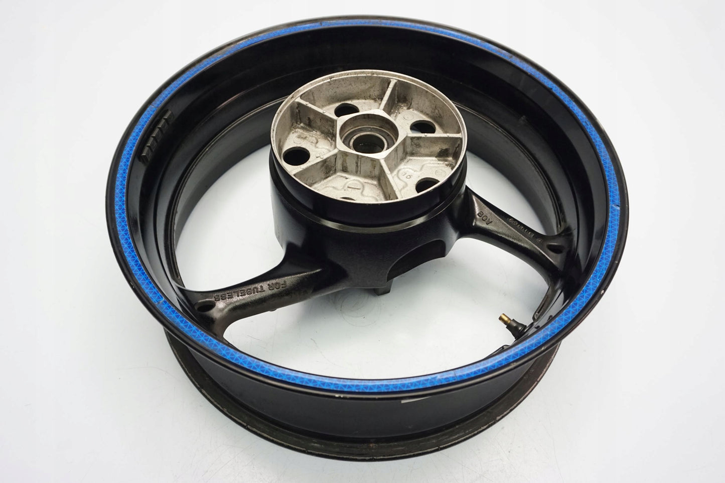 SUZUKI GSX-R 600 750 K8 K9 L0 Felge hinten Wheel Hinterrad