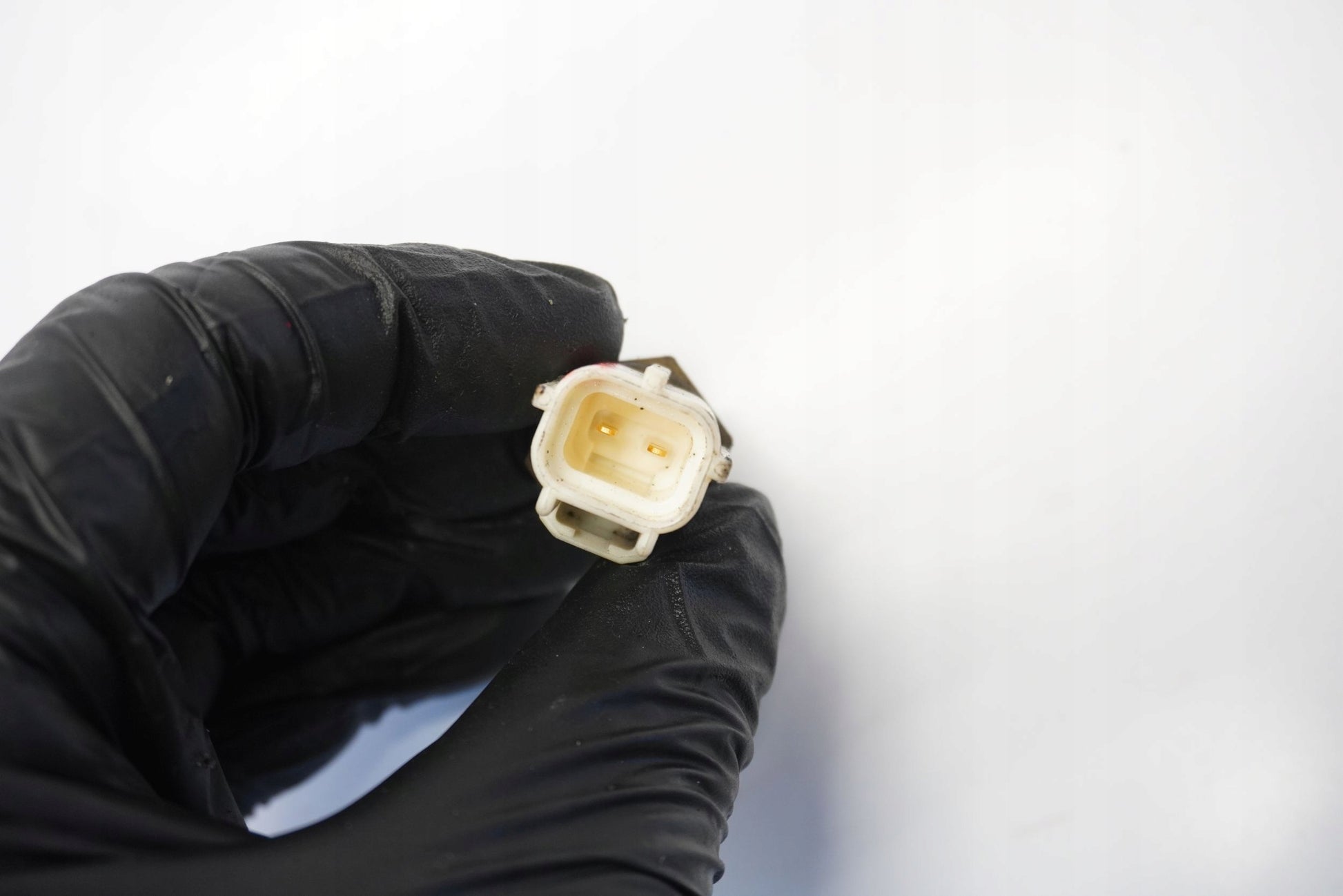 SUZUKI GSR 750 11-16 Temperatursensor Thermostat Temperature sensor 4