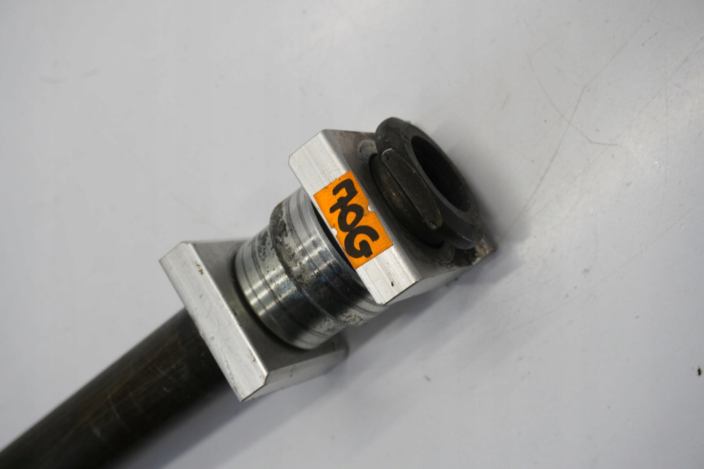 YAMAHA TDM 900 02-12 Hinterachse Achse hinten Radachse rear axle 3