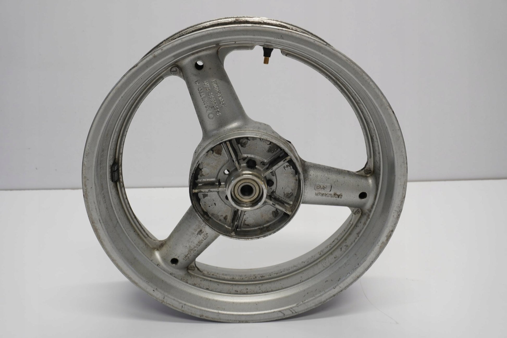 SUZUKI SV 650 S 99-02 Felge hinten Wheel Hinterrad 5
