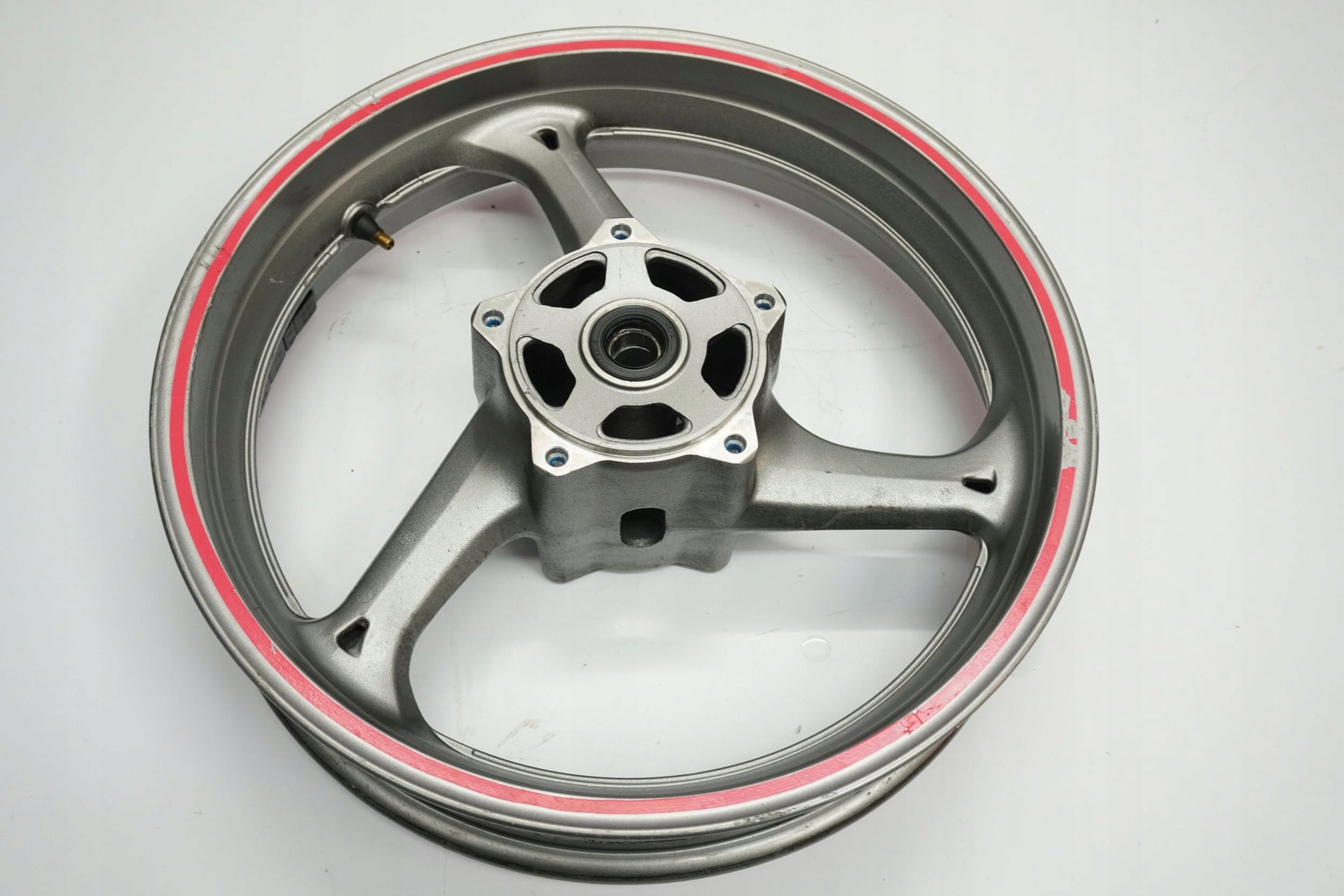 SUZUKI GSR 750 11-16 Felge vorne Wheel Vorderrad 3