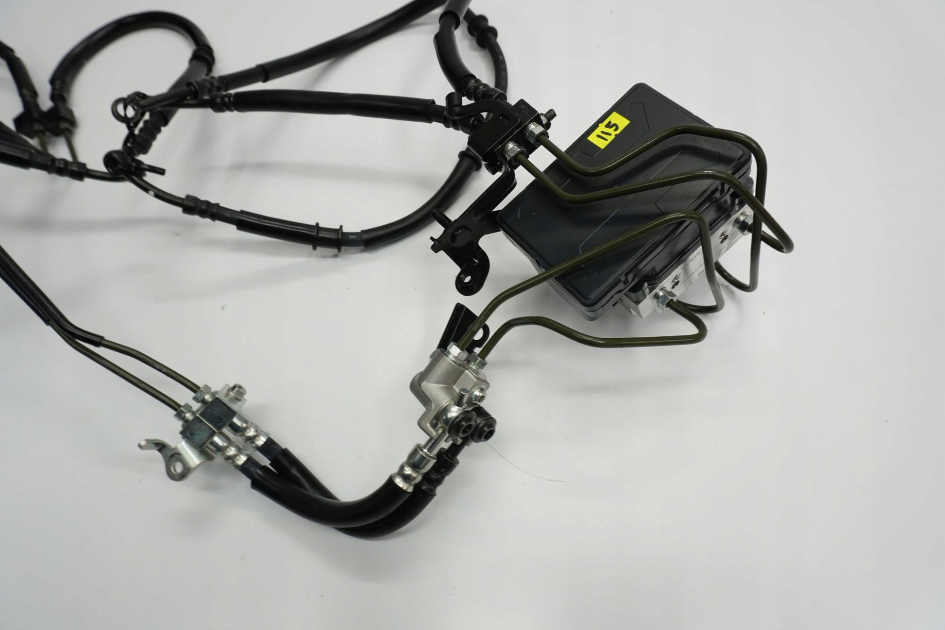 YAMAHA TRACER 9 GT + 23-24 ABS Pumpe Druckmodulator 5