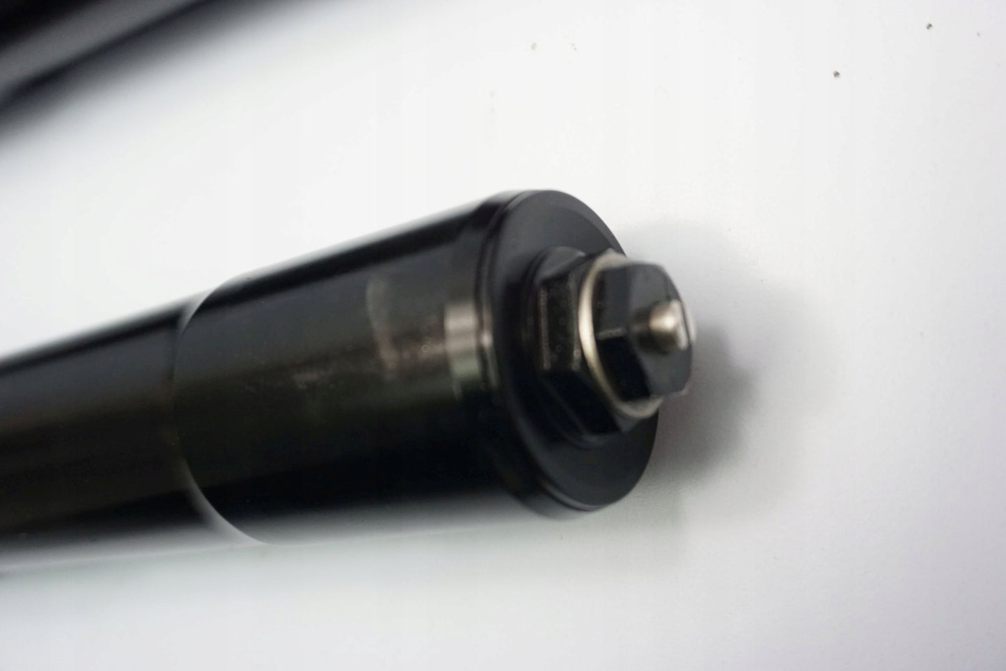 KAWASAKI Z1000 10-13 Gabel Gabelholme Fork 8