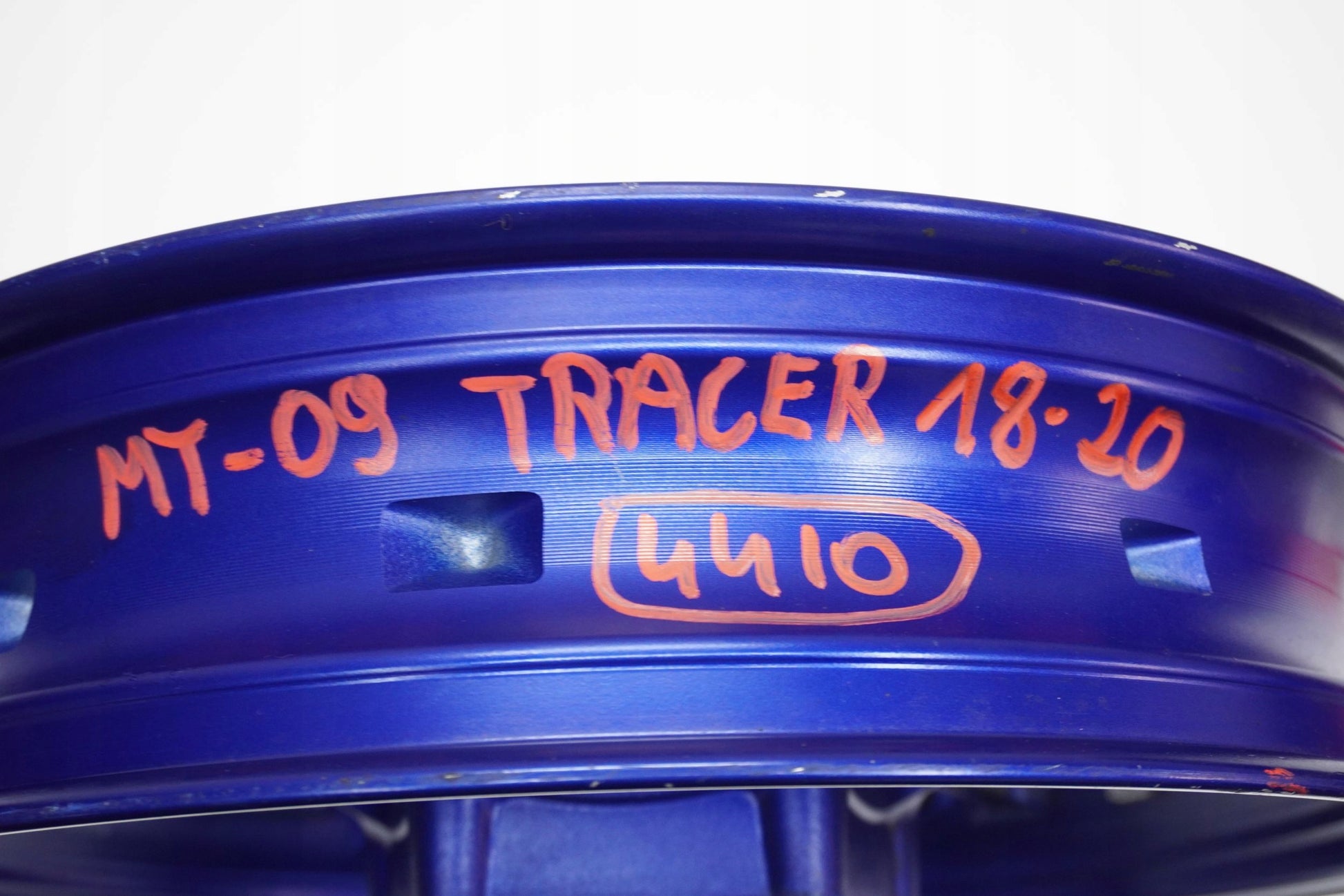 YAMAHA MT-09 TRACER 18-20 Felge vorne Wheel Vorderrad 4