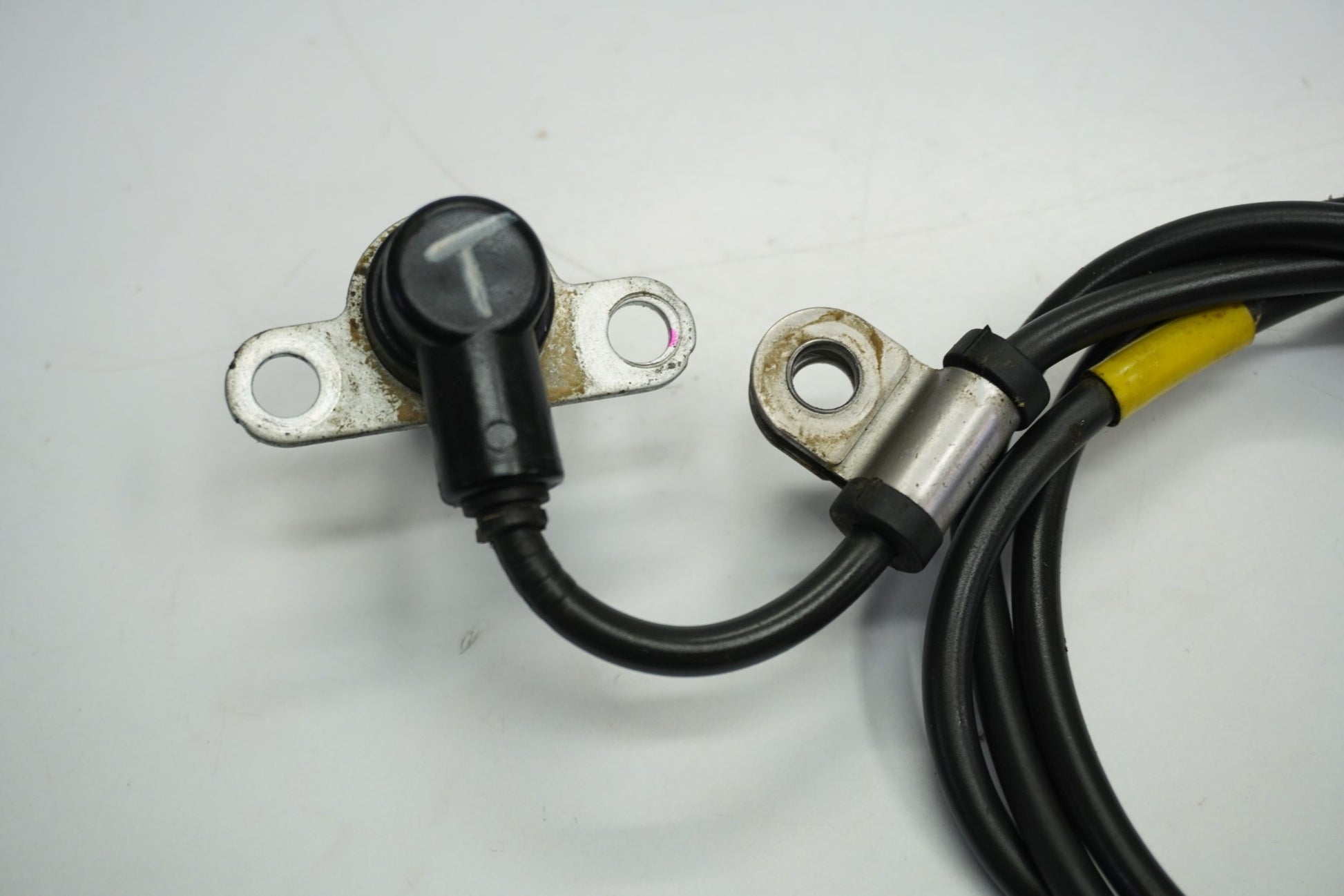 TRIUMPH TIGER 1050 06-12 ABS Sensor hinten 5