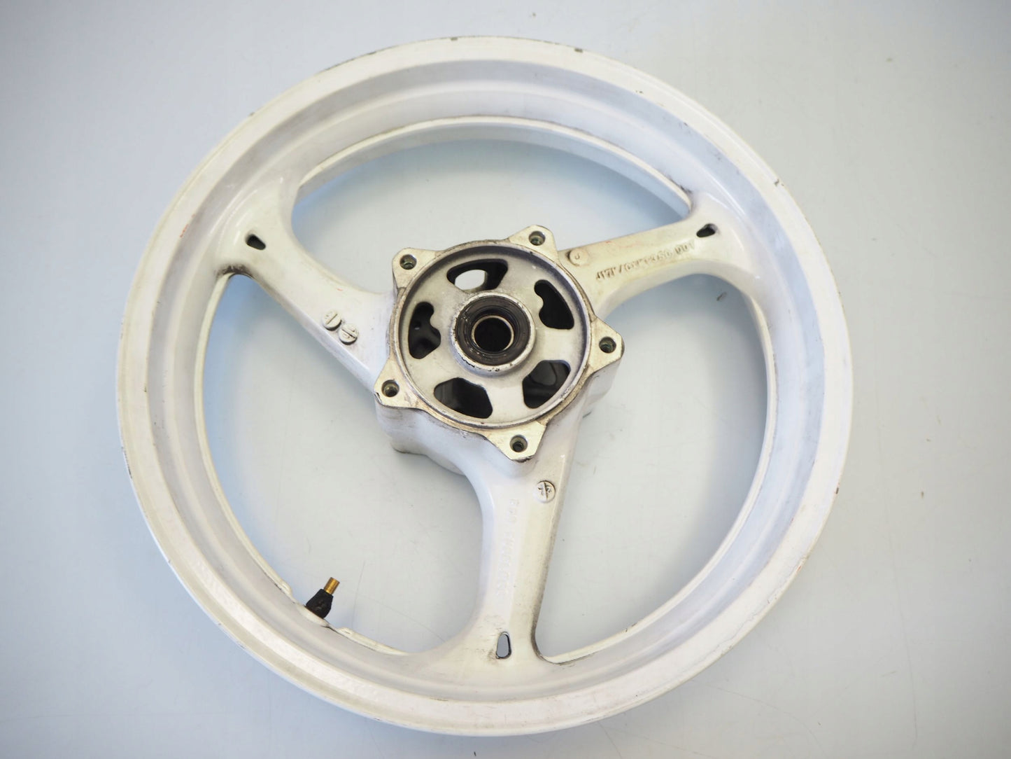 SUZUKI GSR 750 11-16 Felge vorne Wheel Vorderrad