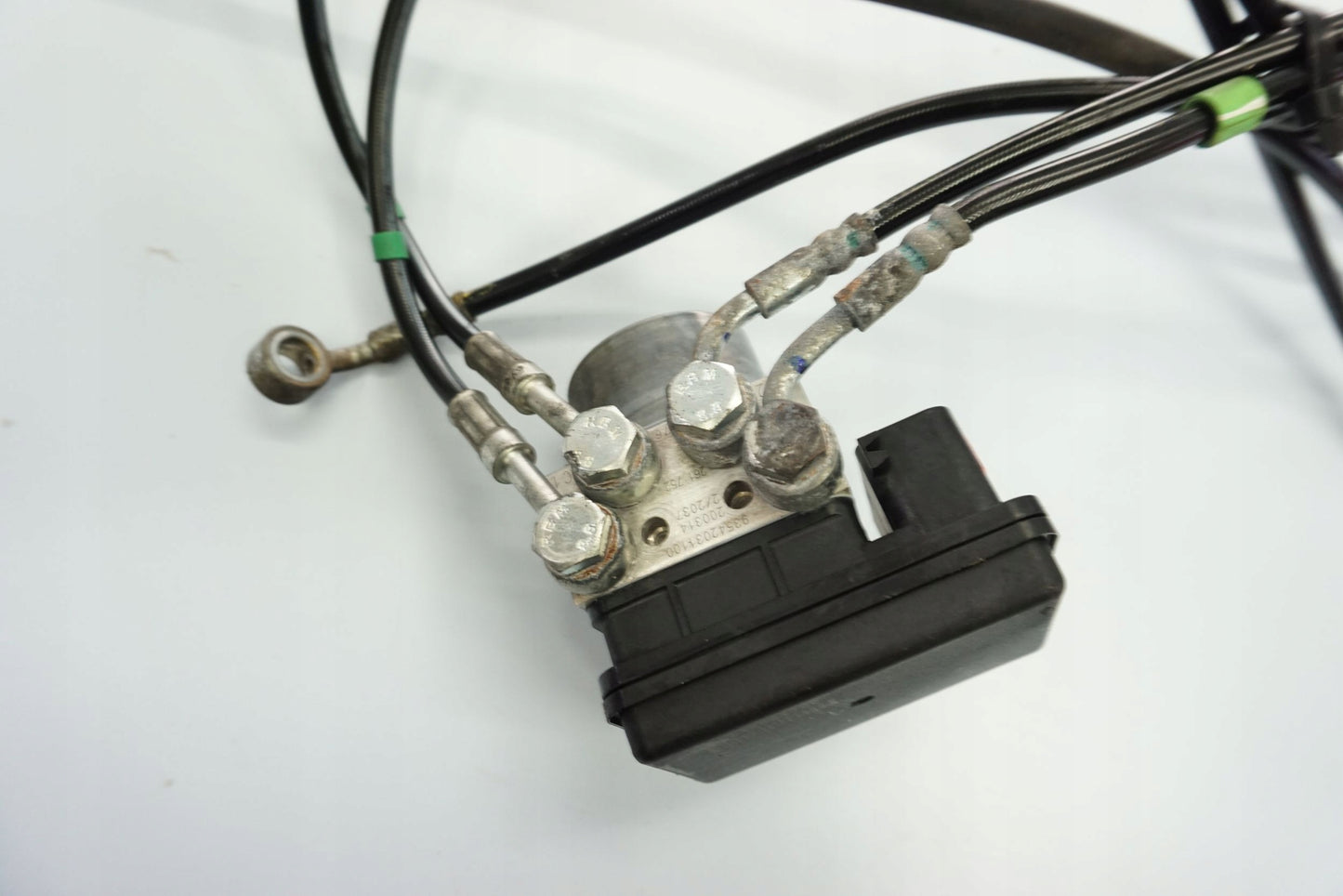 KTM 125 DUKE 17-23 ABS Pumpe Druckmodulator 3