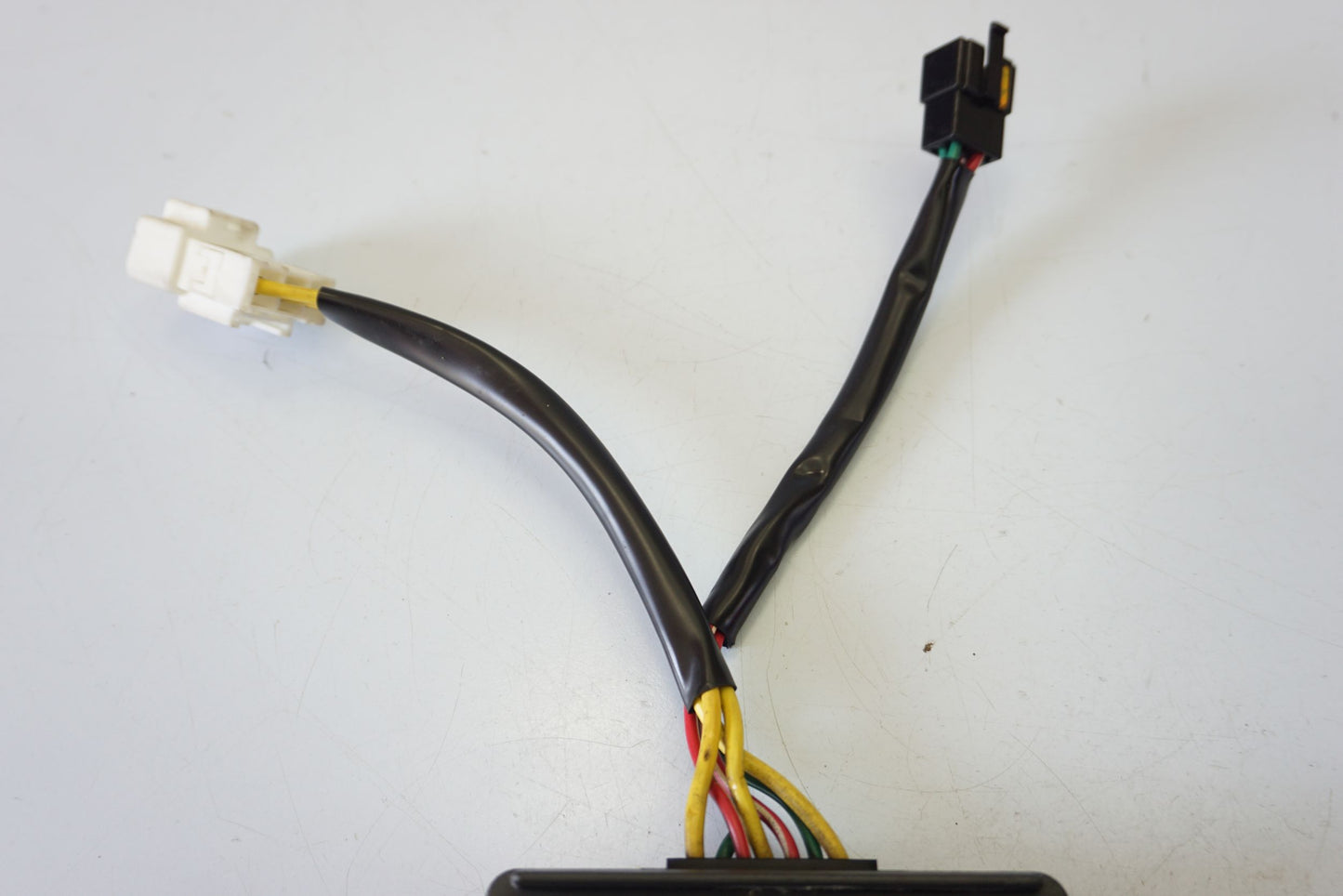 MOTO GUZZI V9 ROAMER Spannungsregler Gleichrichter Rectifier Voltage Regulator 3