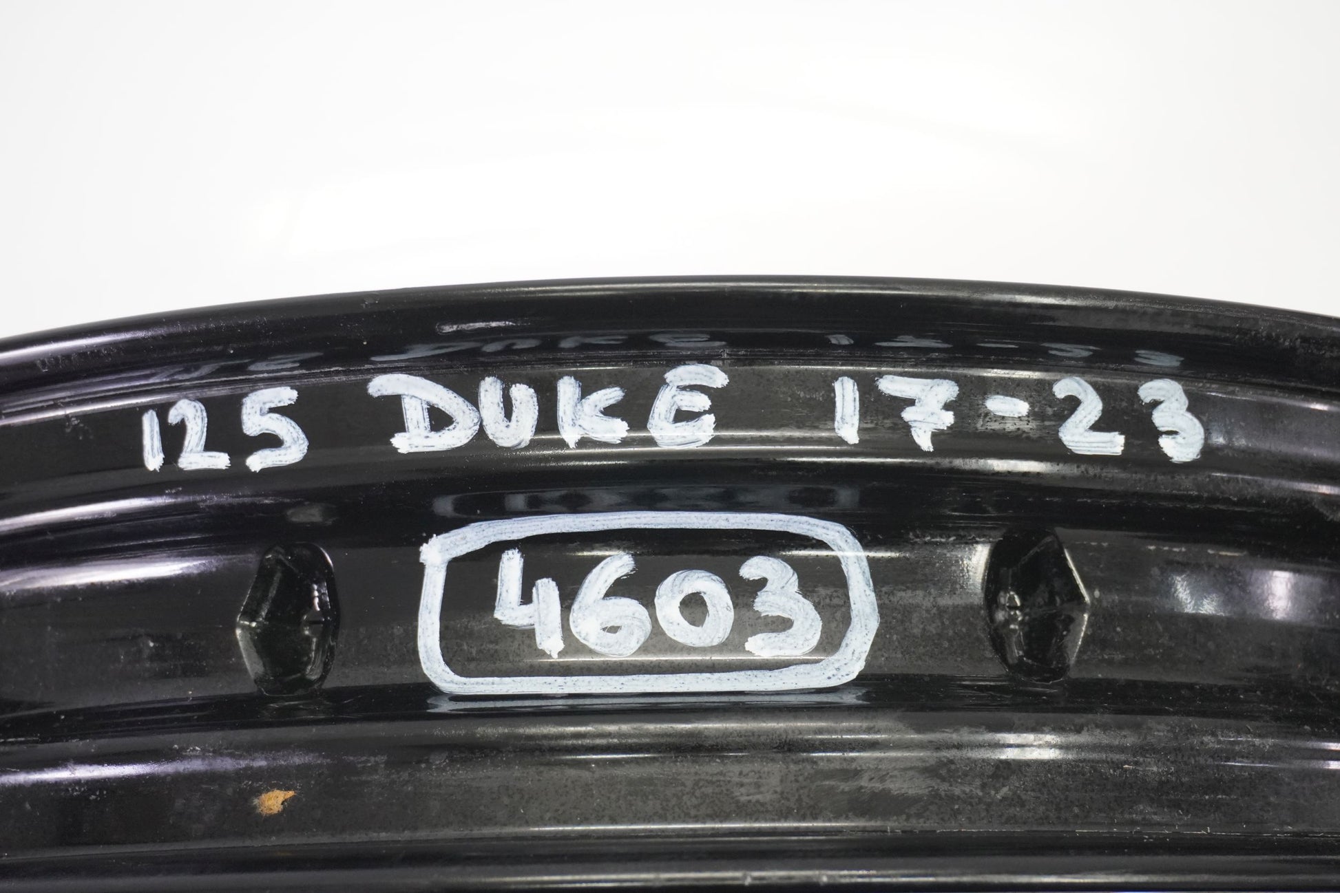 KTM 125 DUKE 17-23 Felge vorne Wheel Vorderrad 6