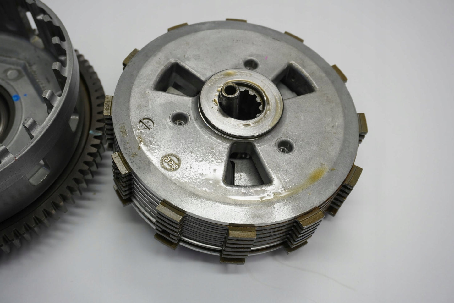 KAWASAKI Z 650 20-22 Kupplung Kupplungskorb Clutch 4