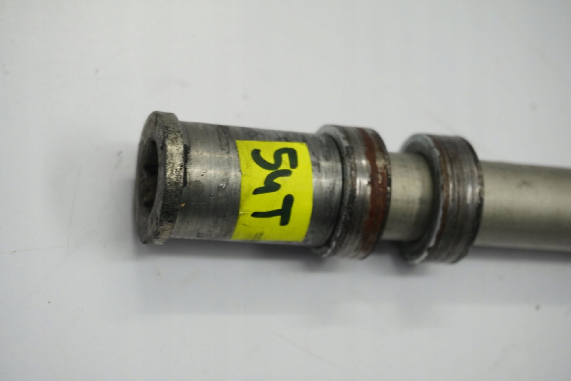 KAWASAKI Z-900 17-19 Vorderachse Achse vorne Radachse front axle 5