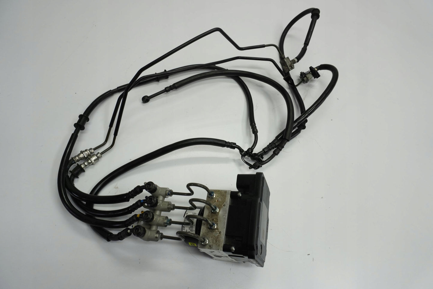 YAMAHA XT 1200 ZE SUPER TENERE 14-16 ABS Pumpe Druckmodulator 4