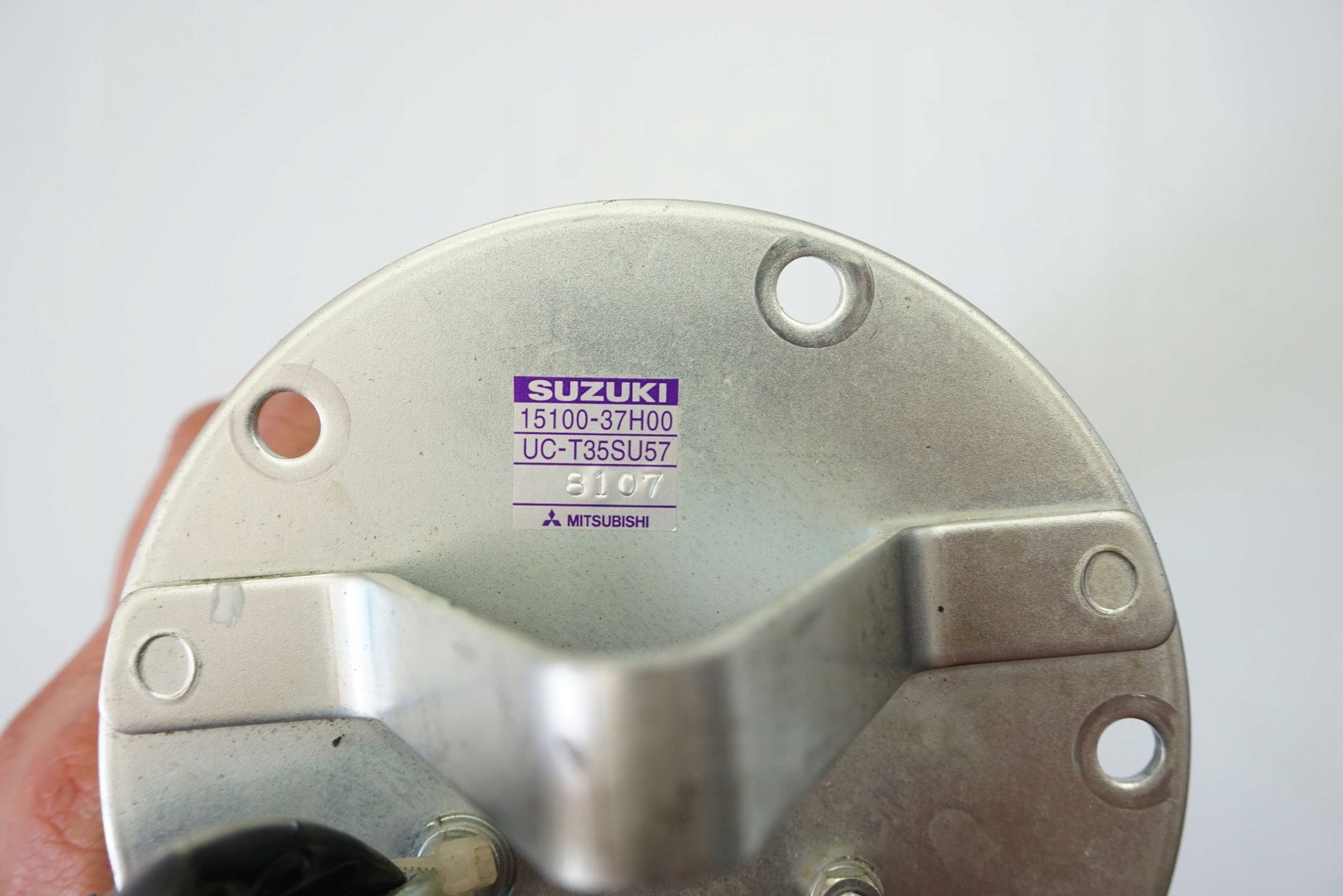 SUZUKI GSX-R 600 750 K8 K9 L0 Benzinpumpe Kraftstoffpumpe Fuel Pump 3