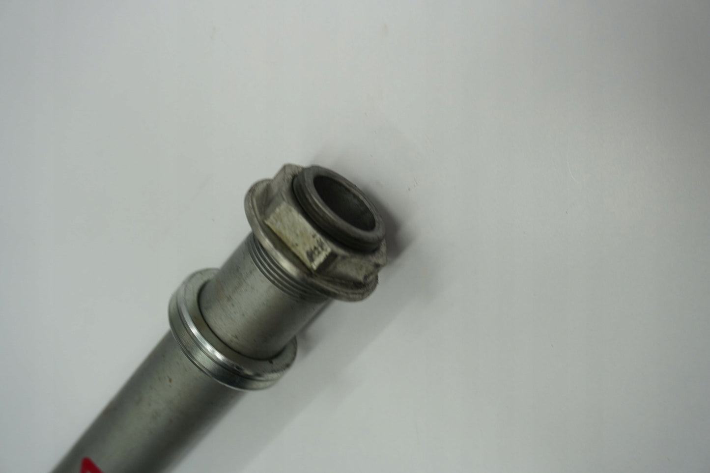 DUCATI MONSTER 797 17- Hinterachse Achse hinten Radachse rear axle 4