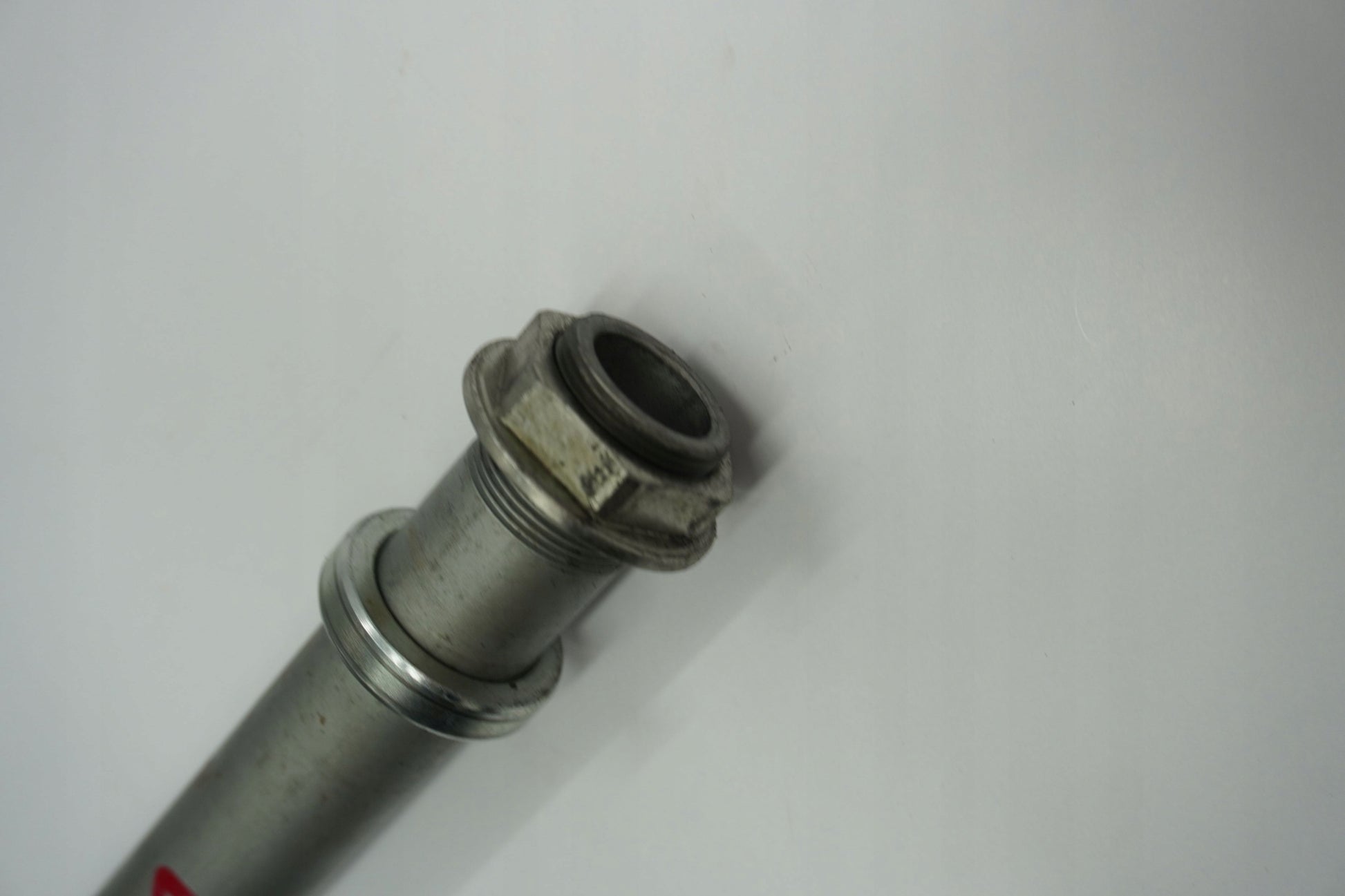 DUCATI MONSTER 797 17- Hinterachse Achse hinten Radachse rear axle 4