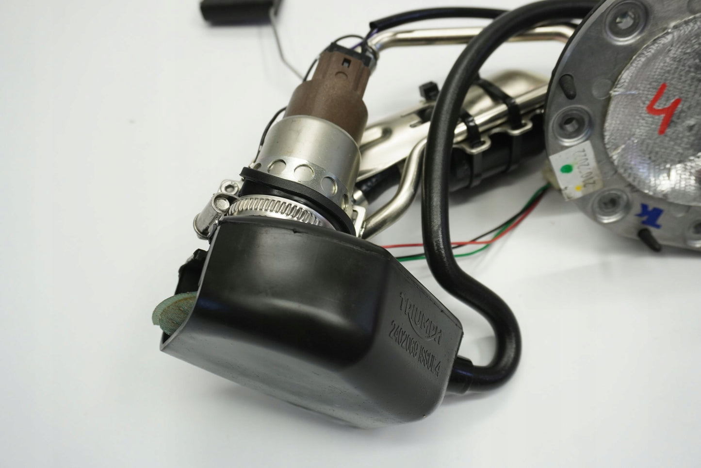 TRIUMPH ROCKET 3 R 20- Benzinpumpe Kraftstoffpumpe Fuel Pump 11