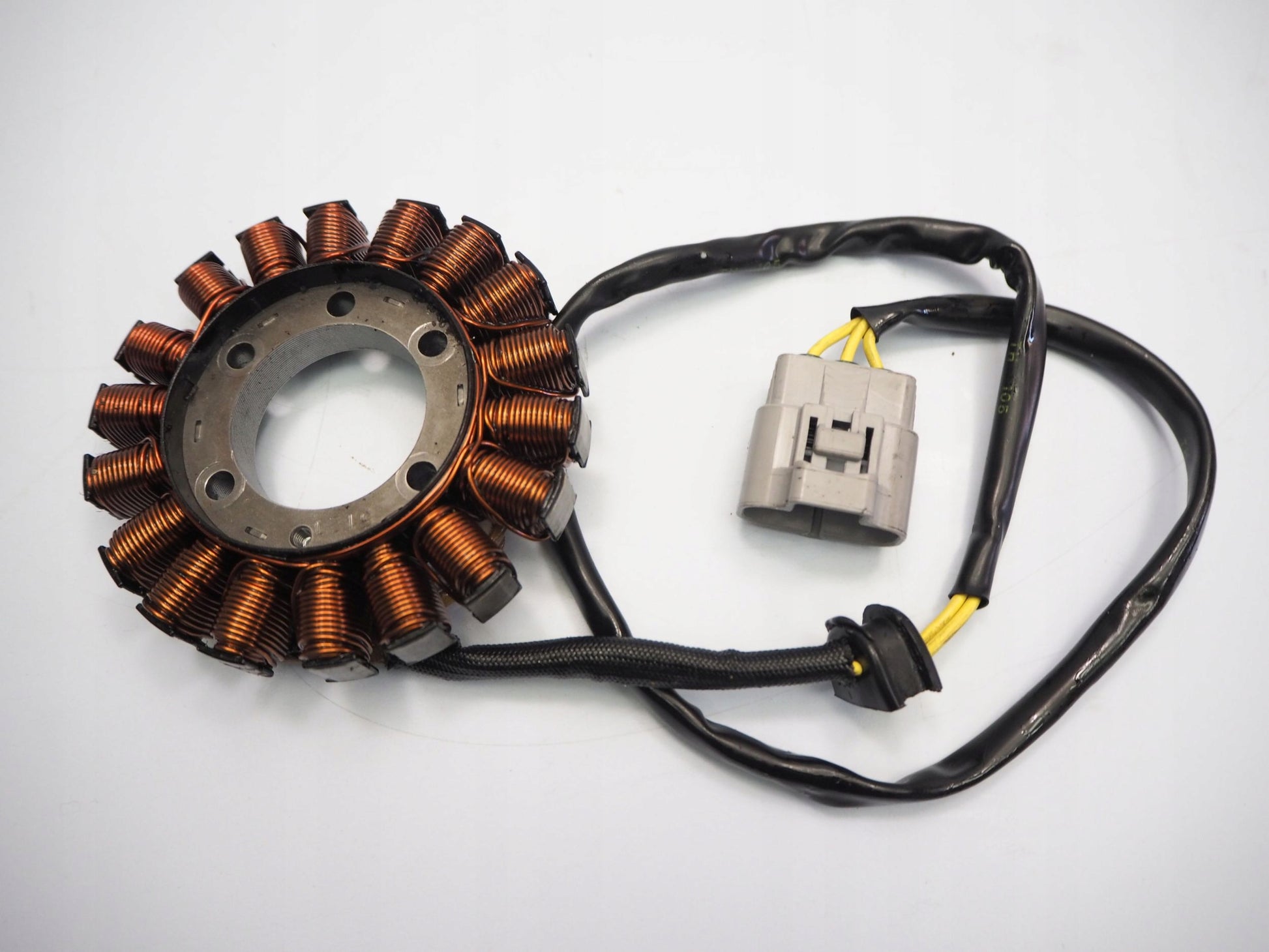 KTM 1290 SUPER DUKE 14-16 Lichtmaschine Stator Generator Lima Alternator 2