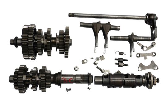 SUZUKI INTRUDER 800 05- Getriebe Gearbox 1