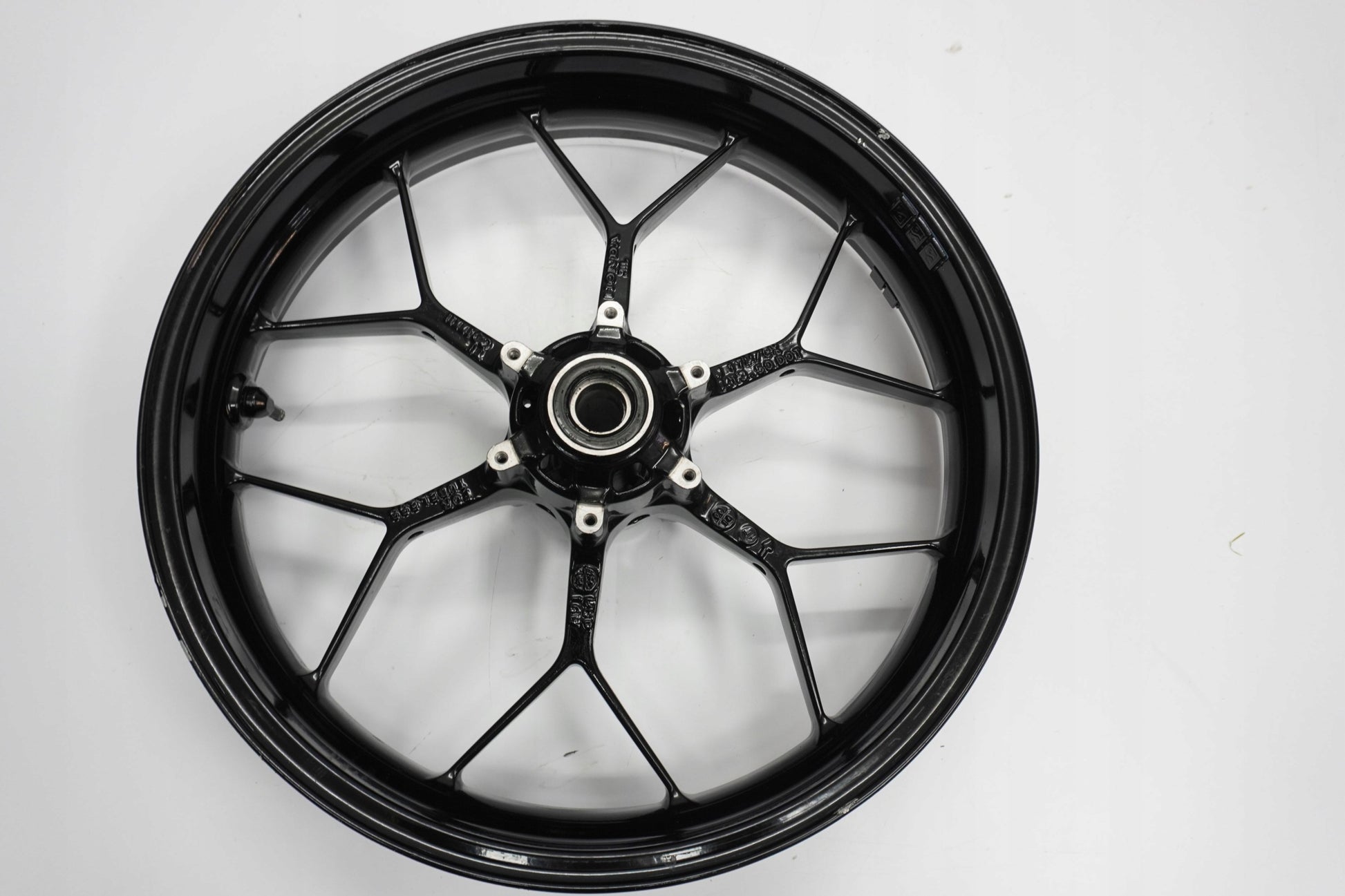 HONDA CBR 1000RR SC59 12-16 Felge vorne Wheel Vorderrad 6