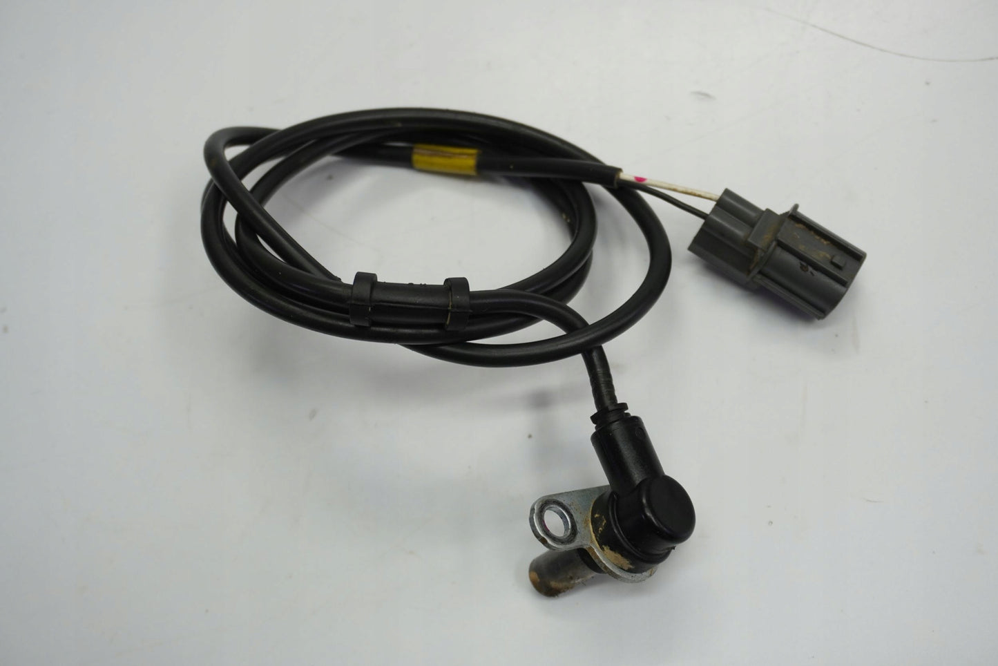 TRIUMPH TIGER 1050 06-12 ABS Sensor vorne 2