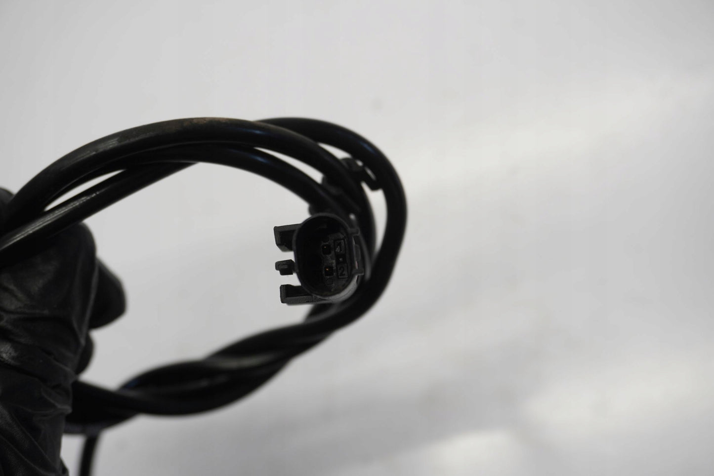 BMW F 700 GS 12-17 ABS Sensor hinten 2