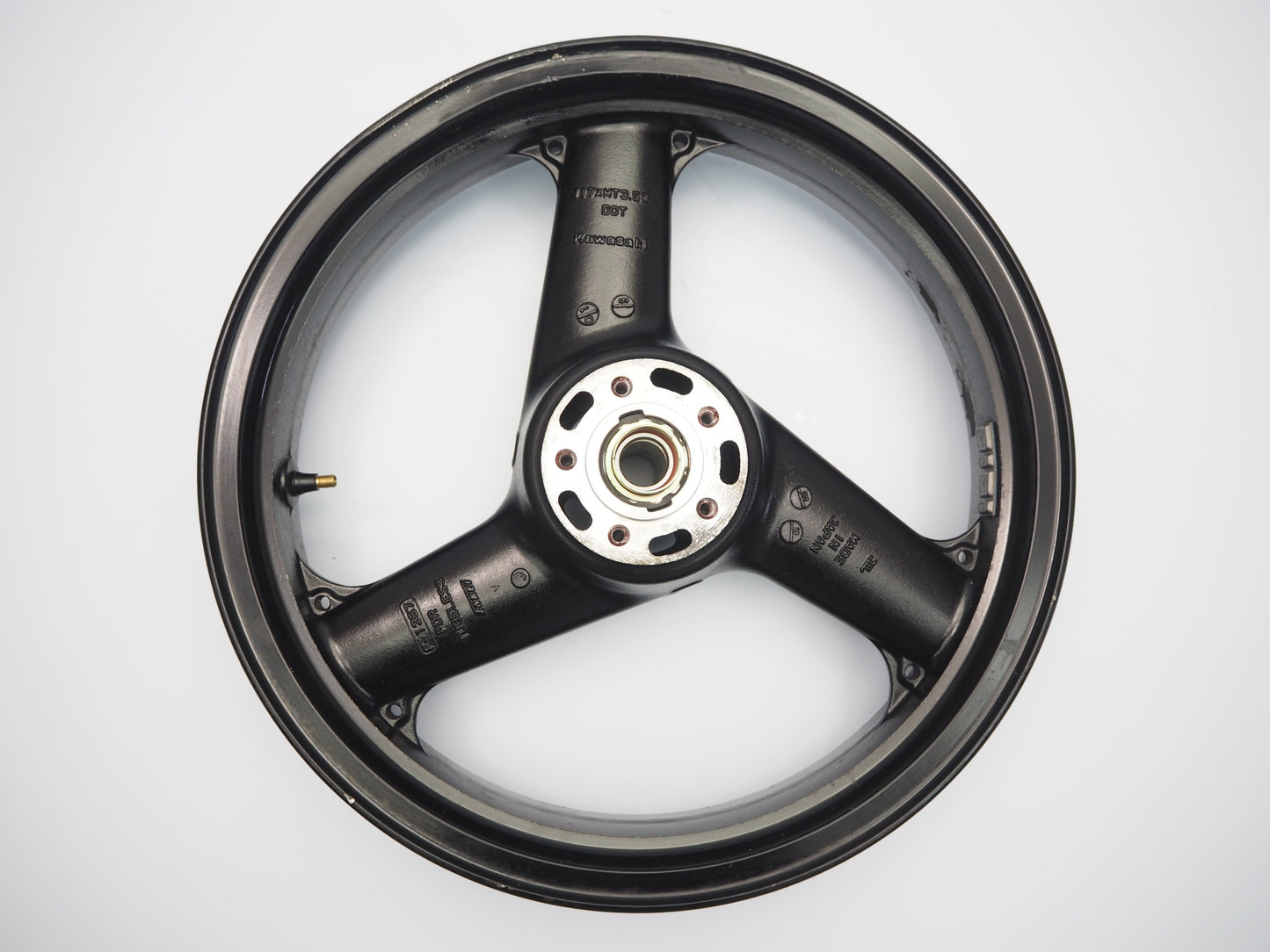 KAWASAKI ZZR-1200 02-05 Felge vorne Wheel Vorderrad 8