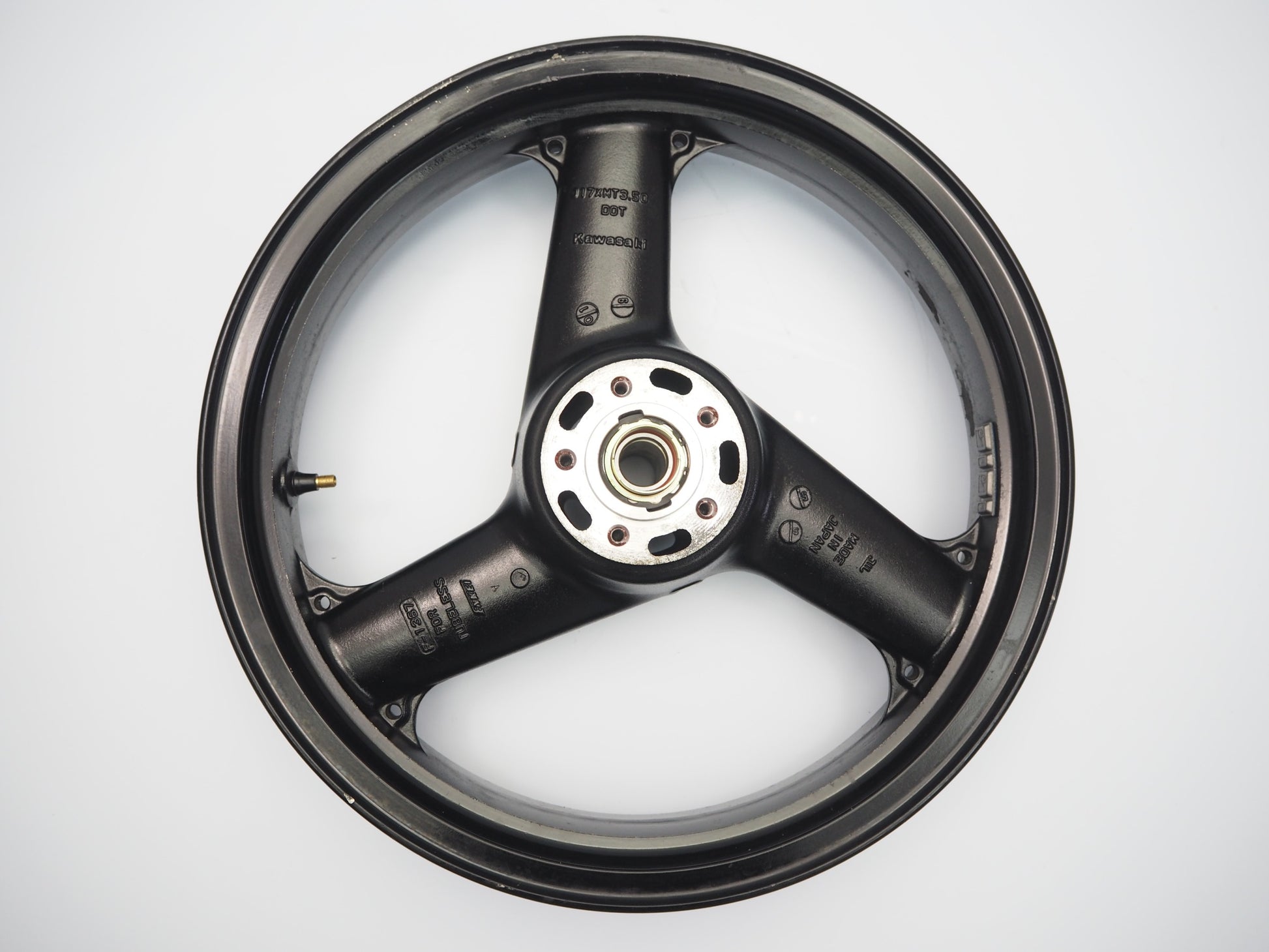 KAWASAKI ZZR-1200 02-05 Felge vorne Wheel Vorderrad 8