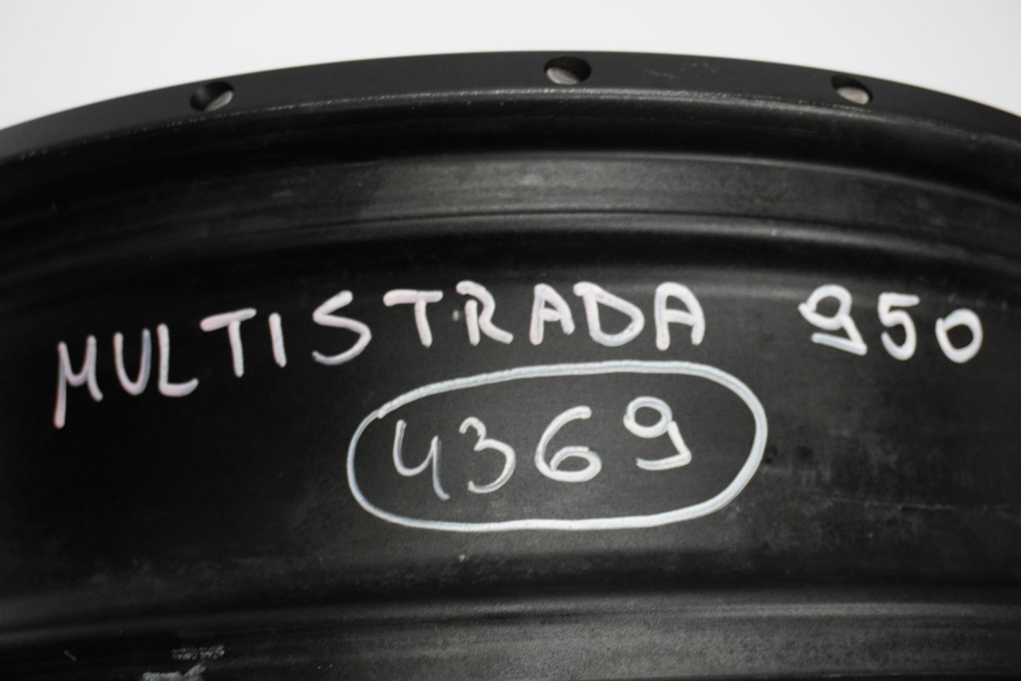 DUCATI MULTISTRADA 950 19- Felge hinten Wheel Hinterrad 2