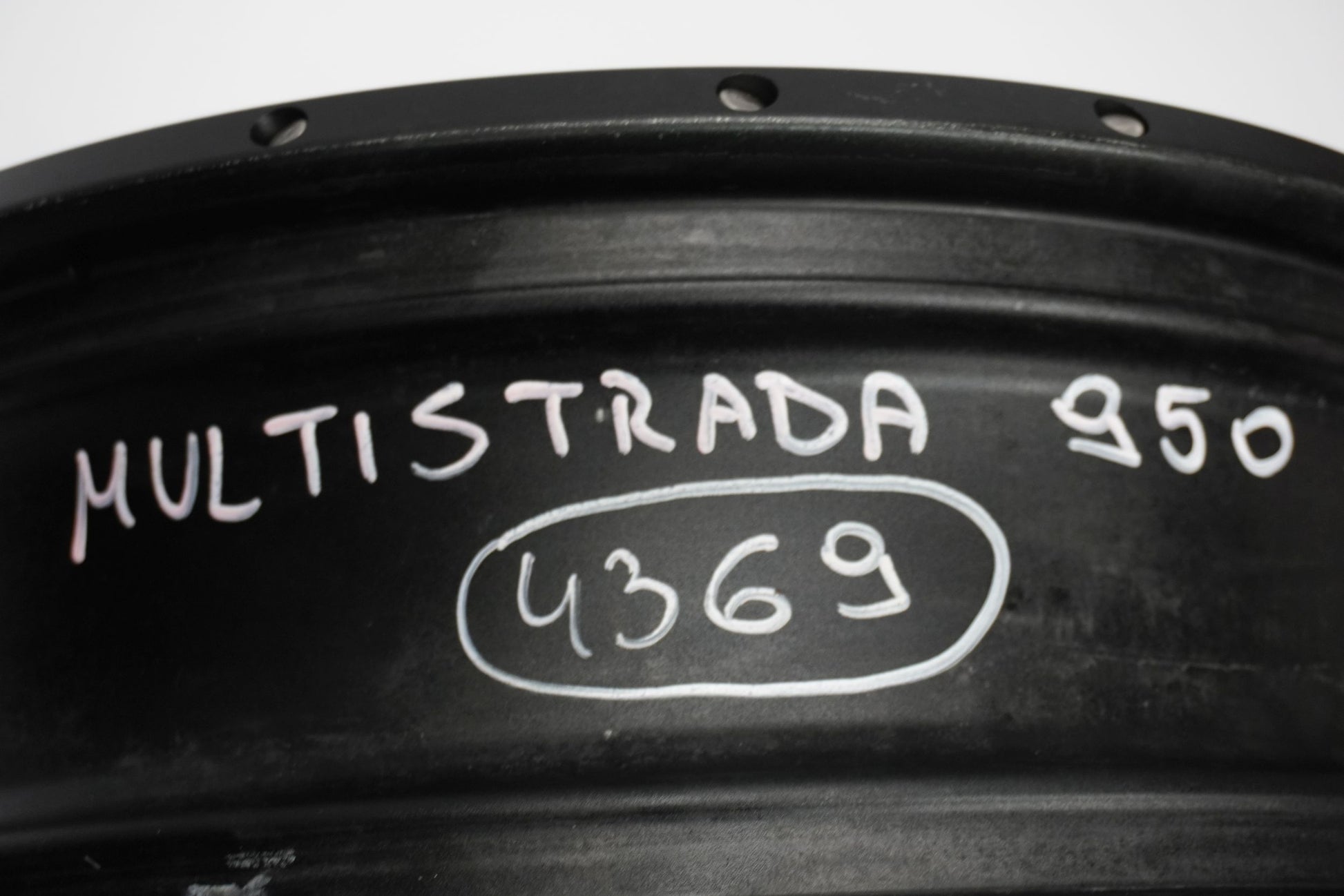 DUCATI MULTISTRADA 950 19- Felge hinten Wheel Hinterrad 10