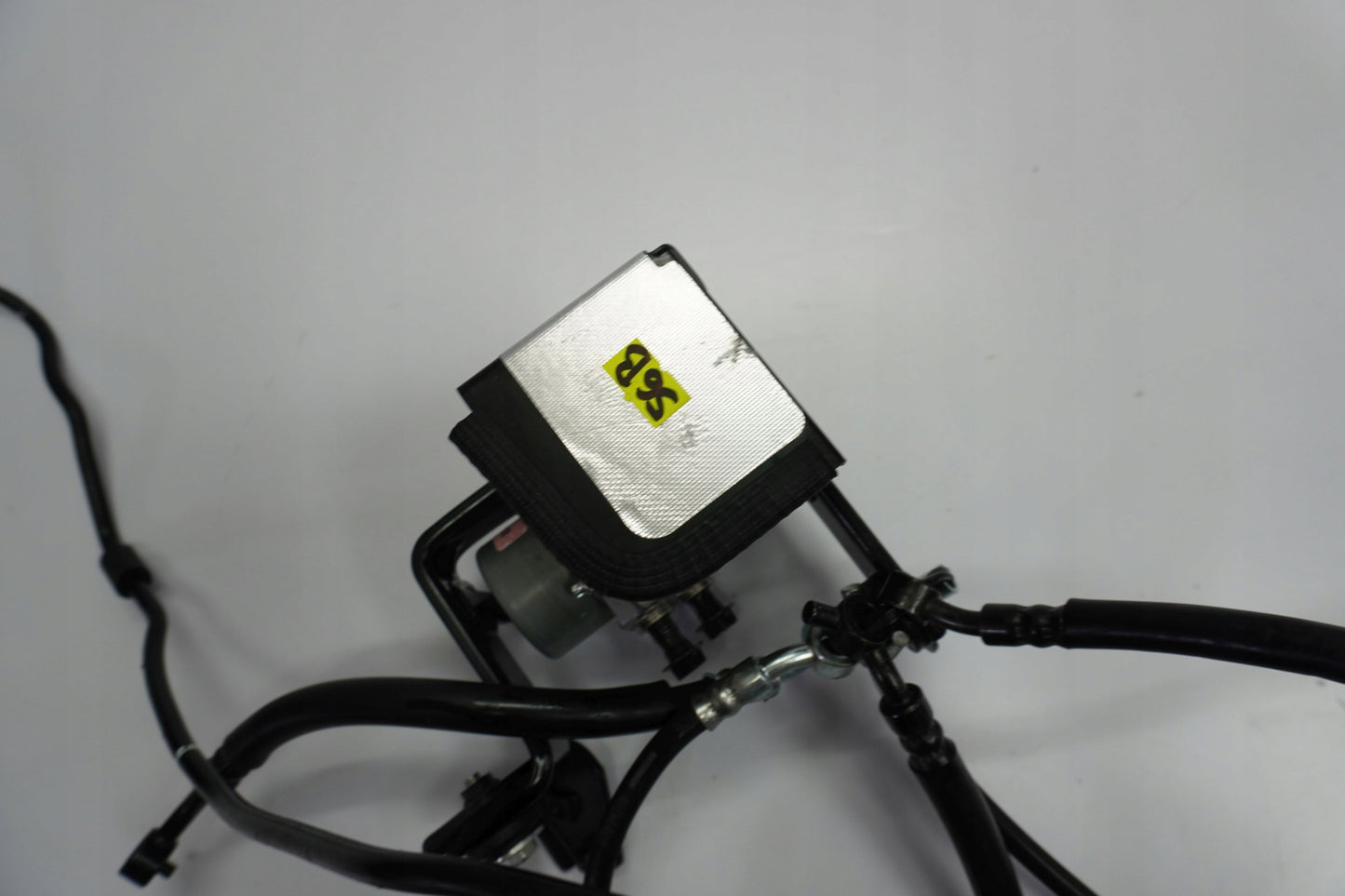 SUZUKI SV 650 X 16- ABS Pumpe Druckmodulator 8