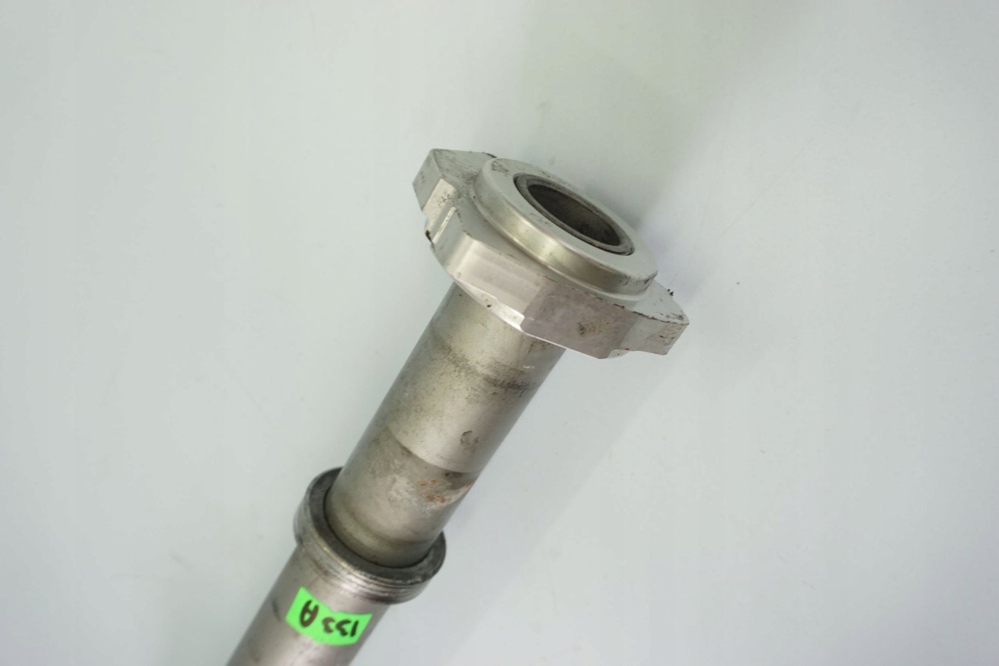 DUCATI MULTISTRADA 950 19- Hinterachse Achse hinten Radachse rear axle 3