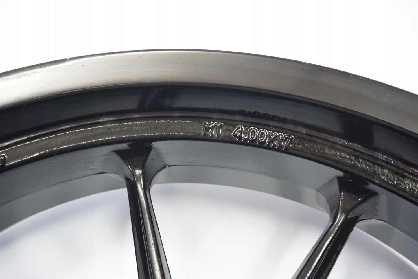 KTM 125 DUKE 17-23 Felge hinten Wheel Hinterrad 4