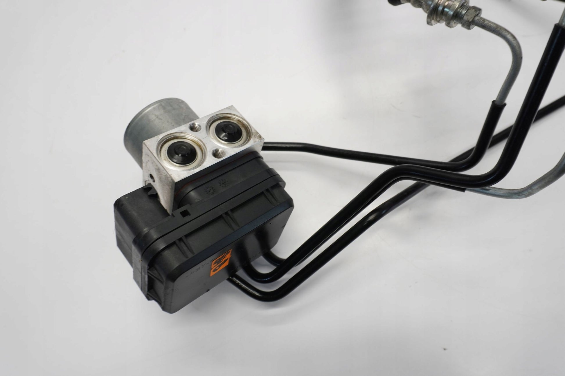 YAMAHA X-MAX 300 17- ABS Pumpe Druckmodulator 7