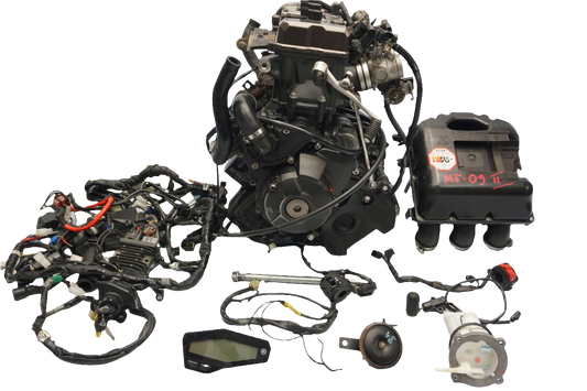 YAMAHA MT-09 13-16 Motor Motorblock Engine 1