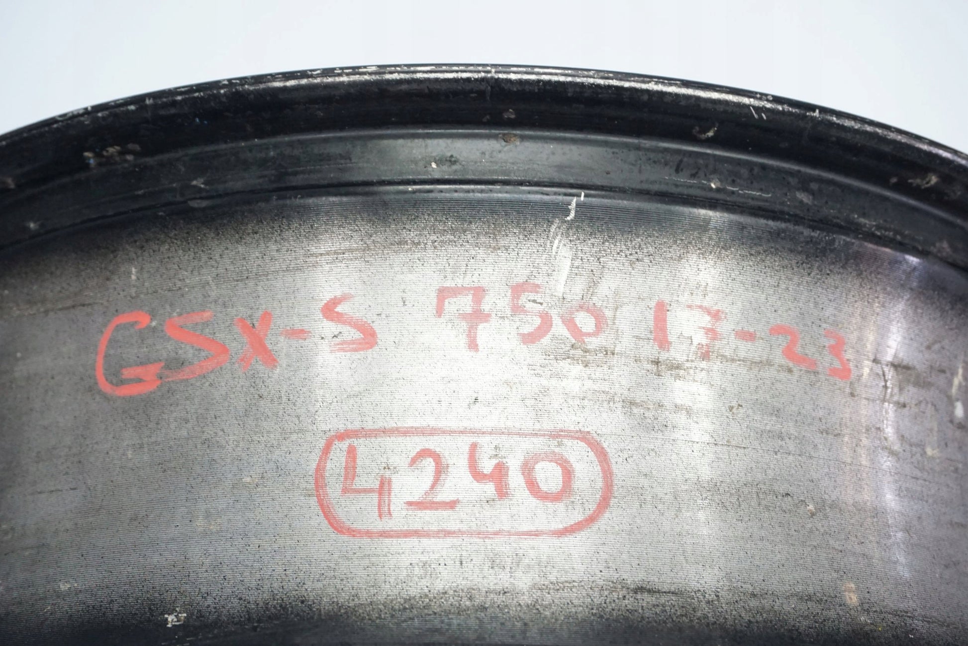 SUZUKI GSX-S 750 17-23 Felge hinten Wheel Hinterrad 2