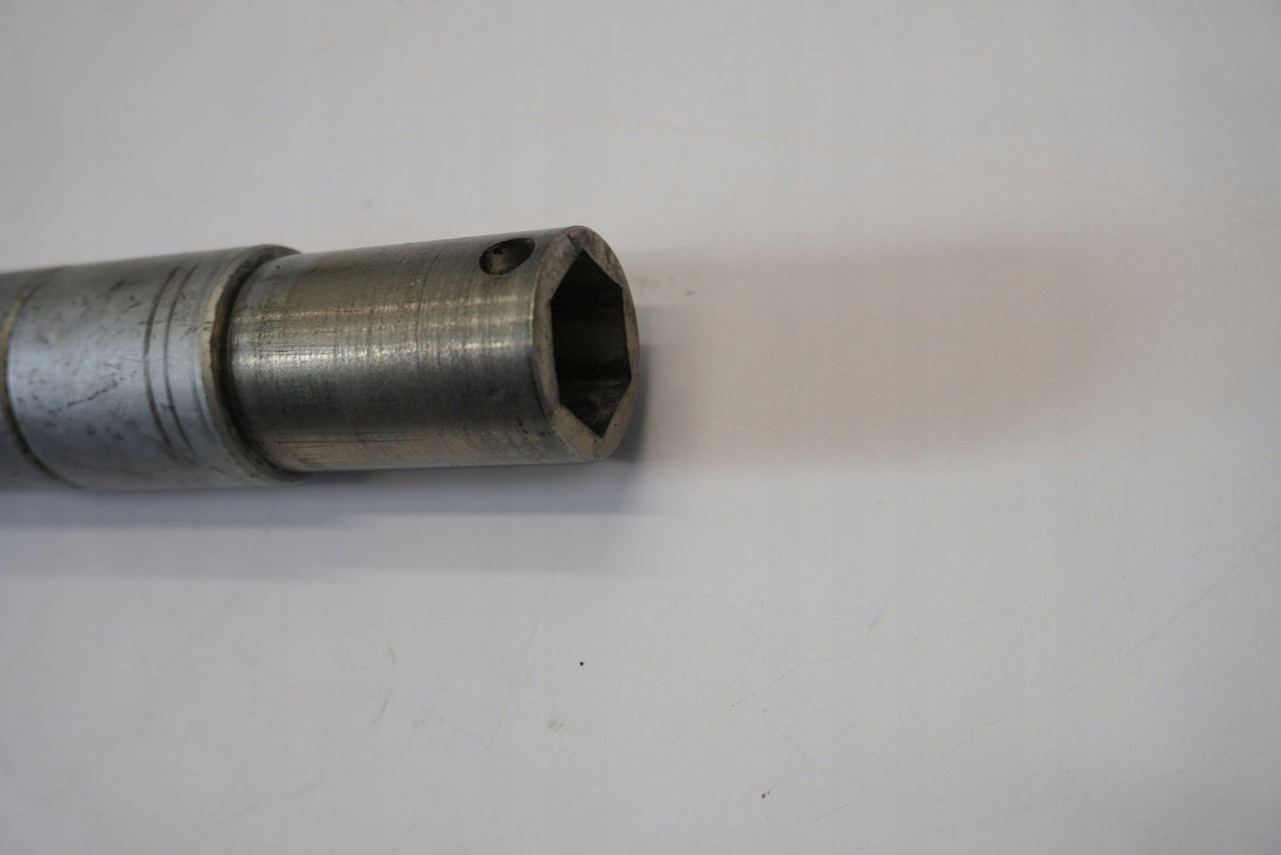 HONDA X-ADV 750 17- Vorderachse Achse vorne Radachse front axle 4