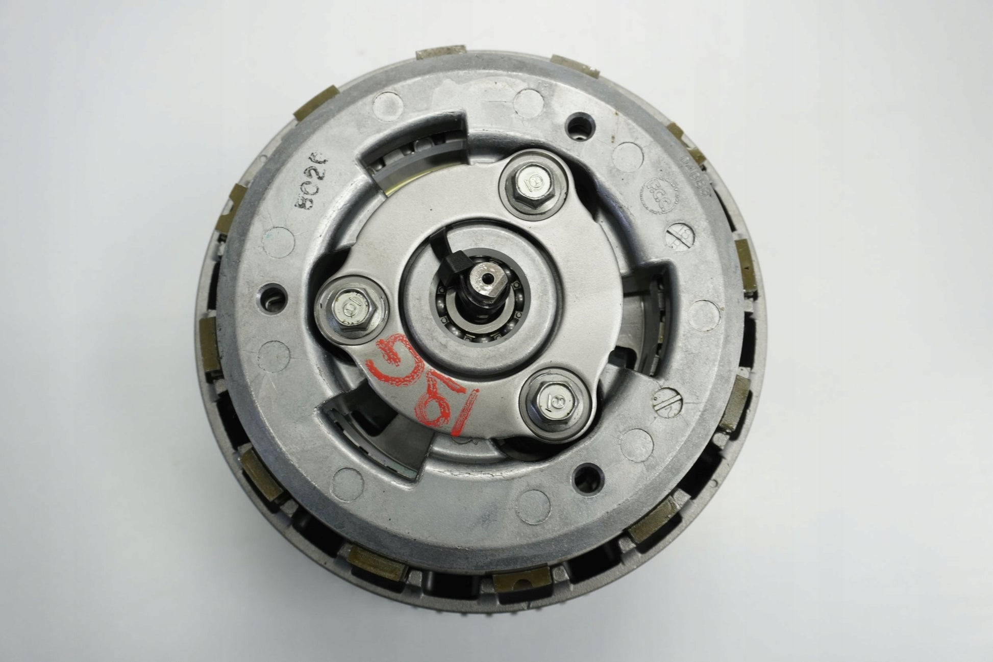 YAMAHA MT-10 16-21 Kupplung Kupplungskorb Clutch 3