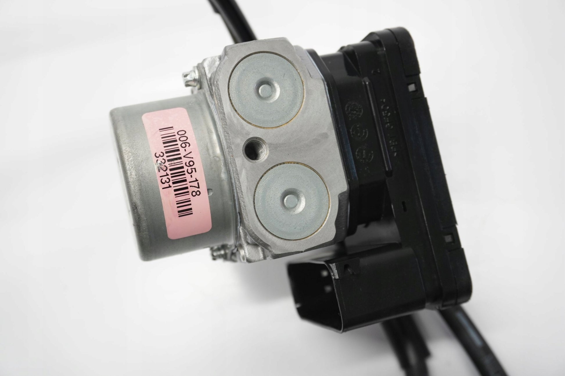 SUZUKI V-STROM 800 23- ABS Pumpe Druckmodulator 6